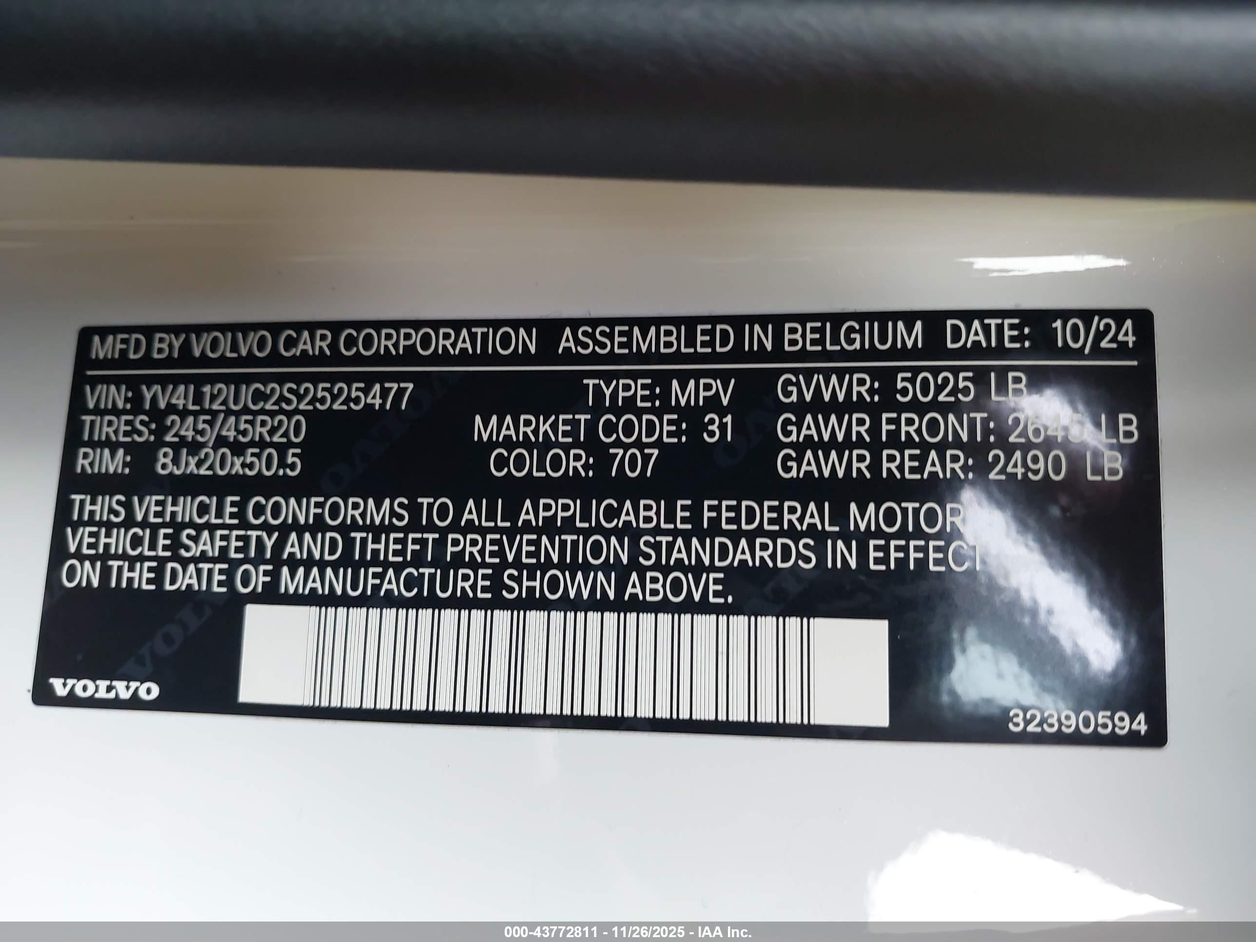 VOLVO XC40 image 9