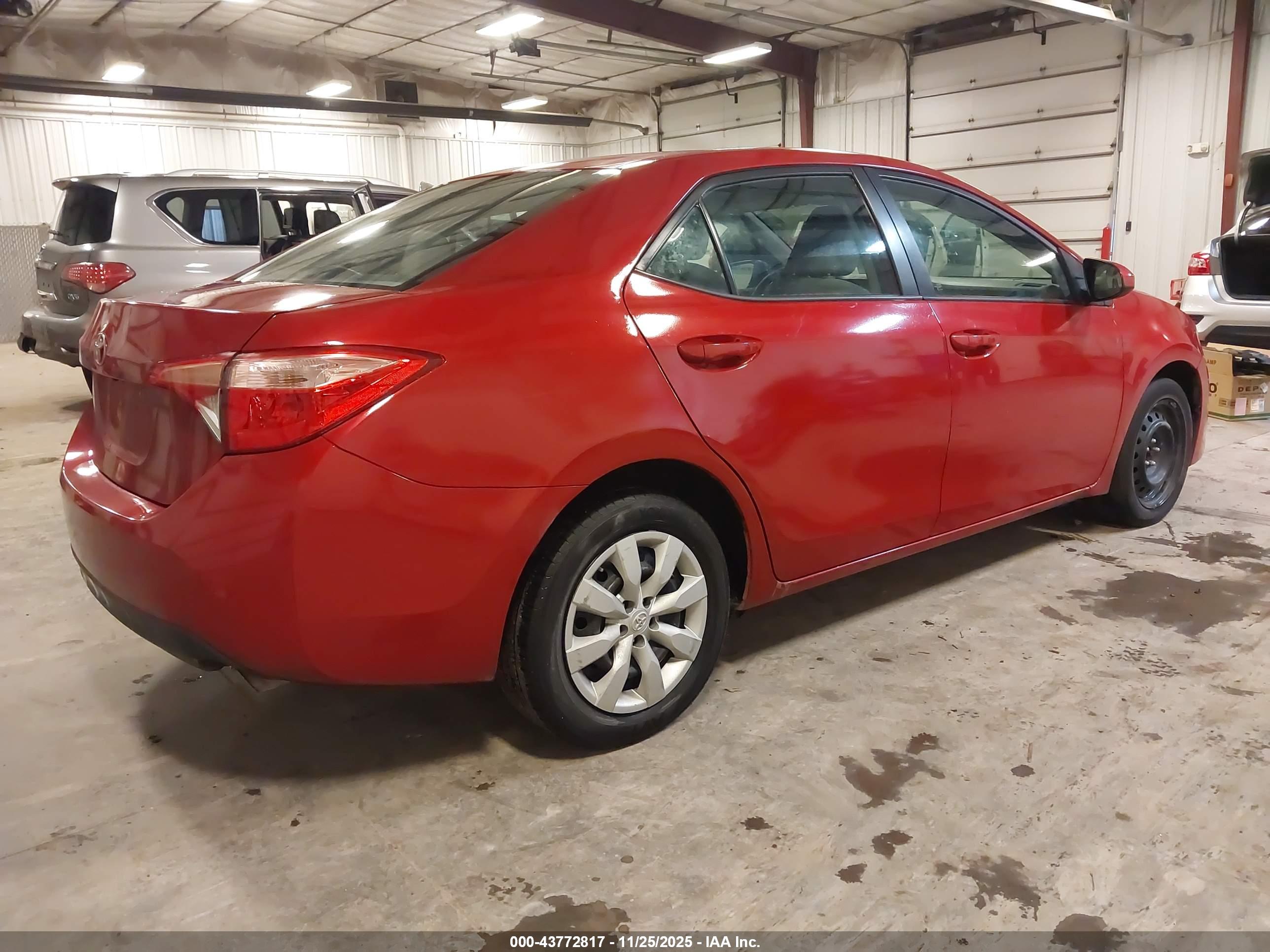 TOYOTA COROLLA image 4