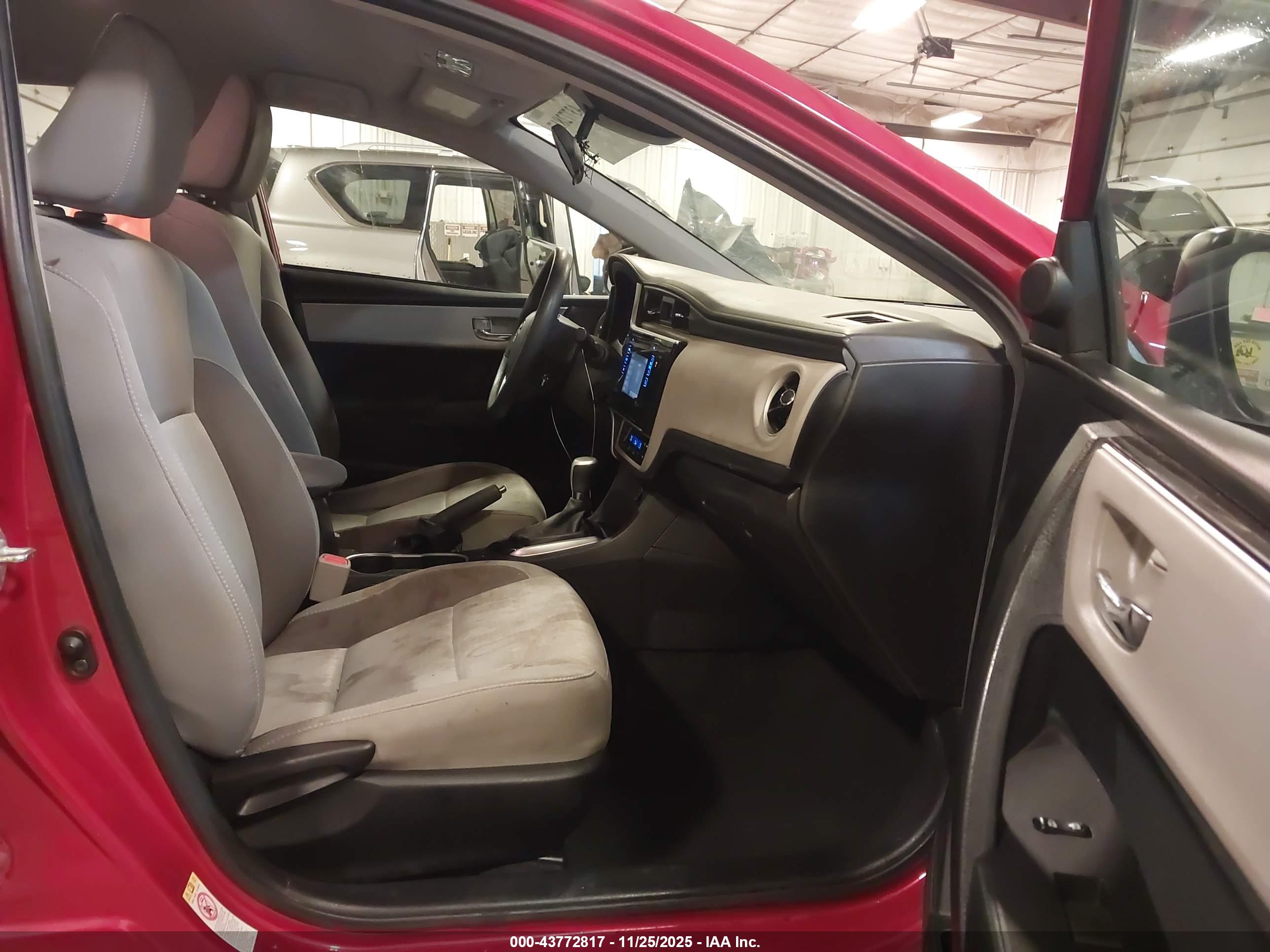 TOYOTA COROLLA image 5