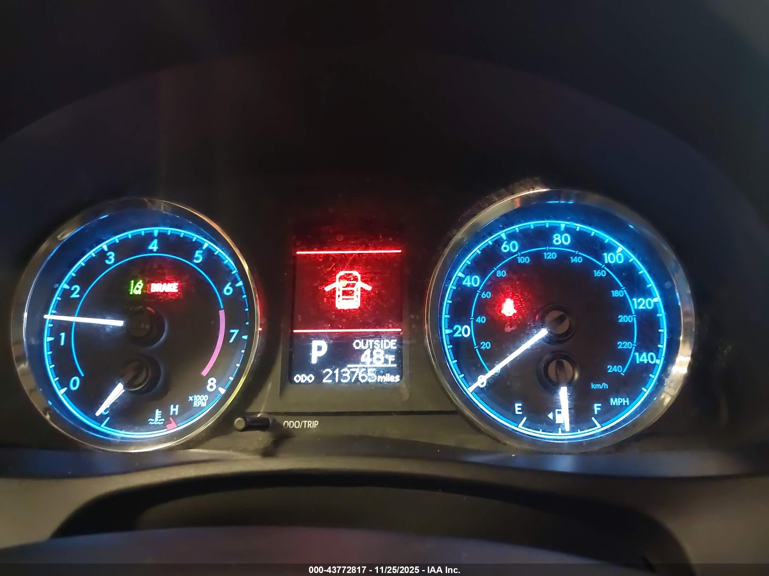 TOYOTA COROLLA image 7