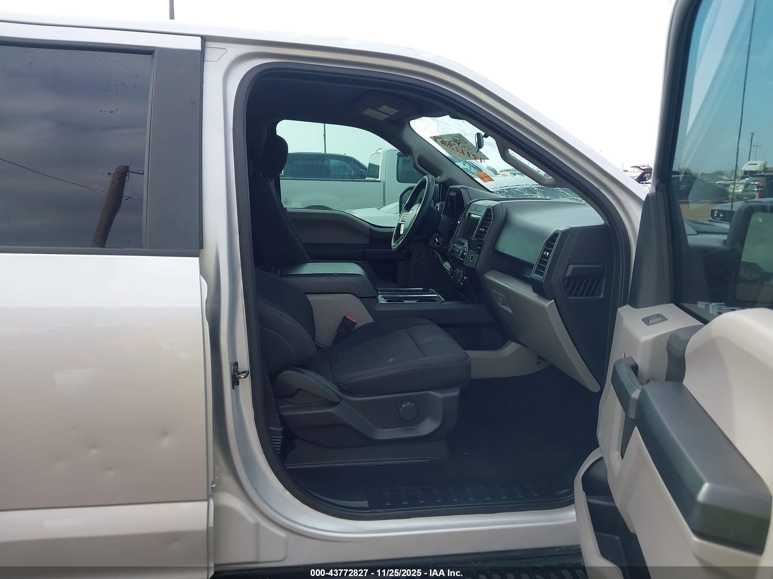 FORD F-150 image 5