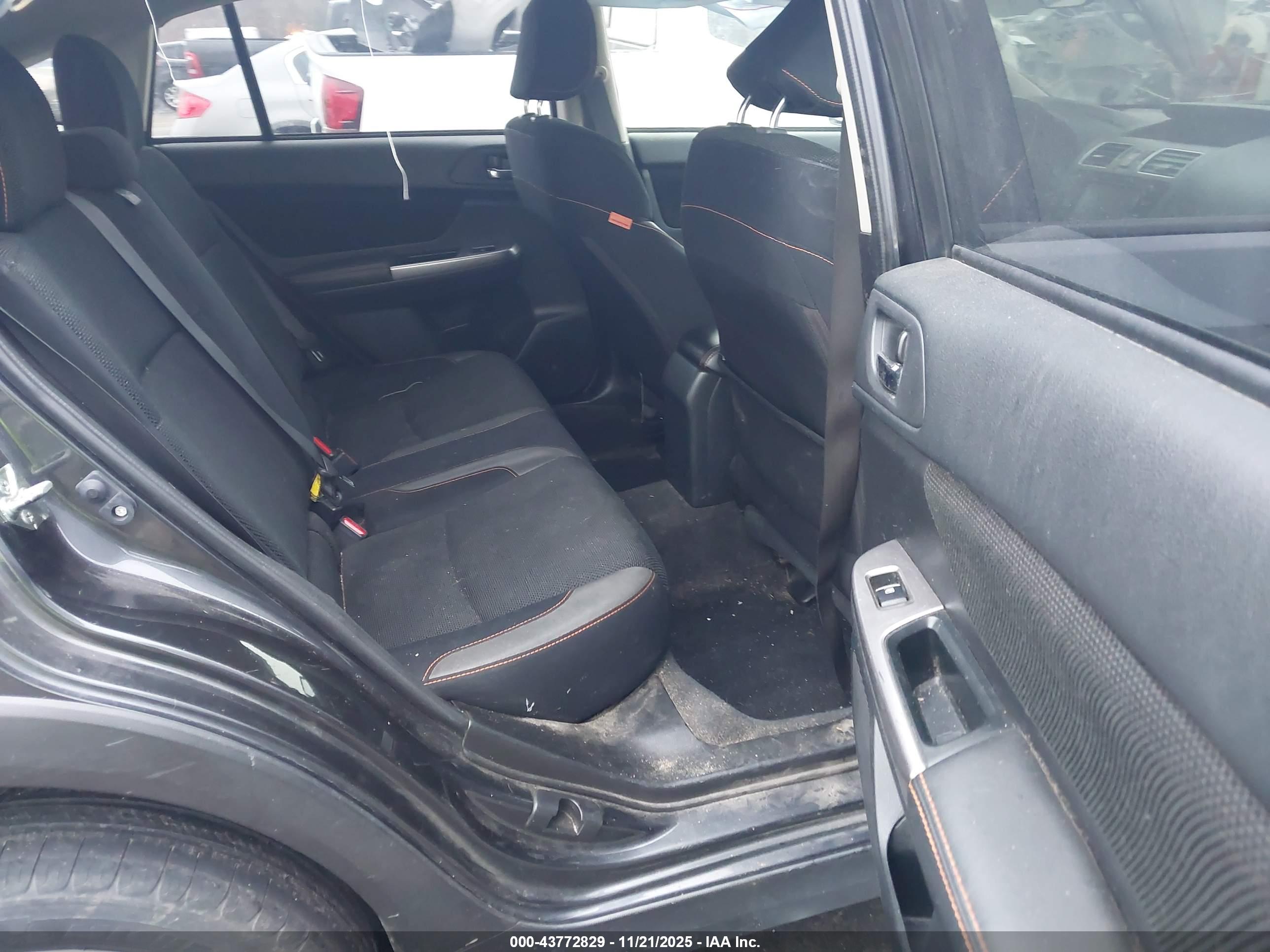 SUBARU CROSSTREK image 8