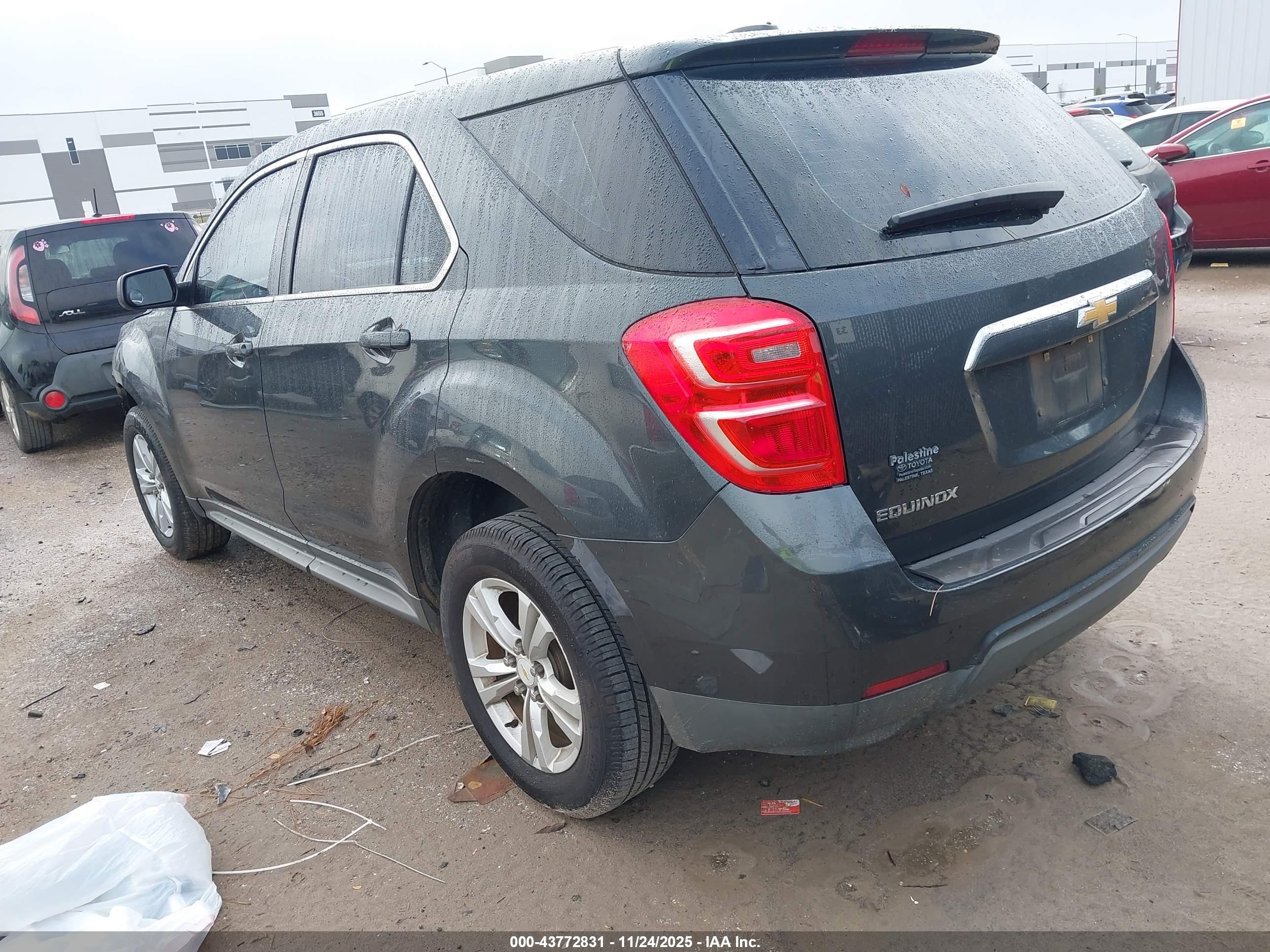 CHEVROLET EQUINOX image 3
