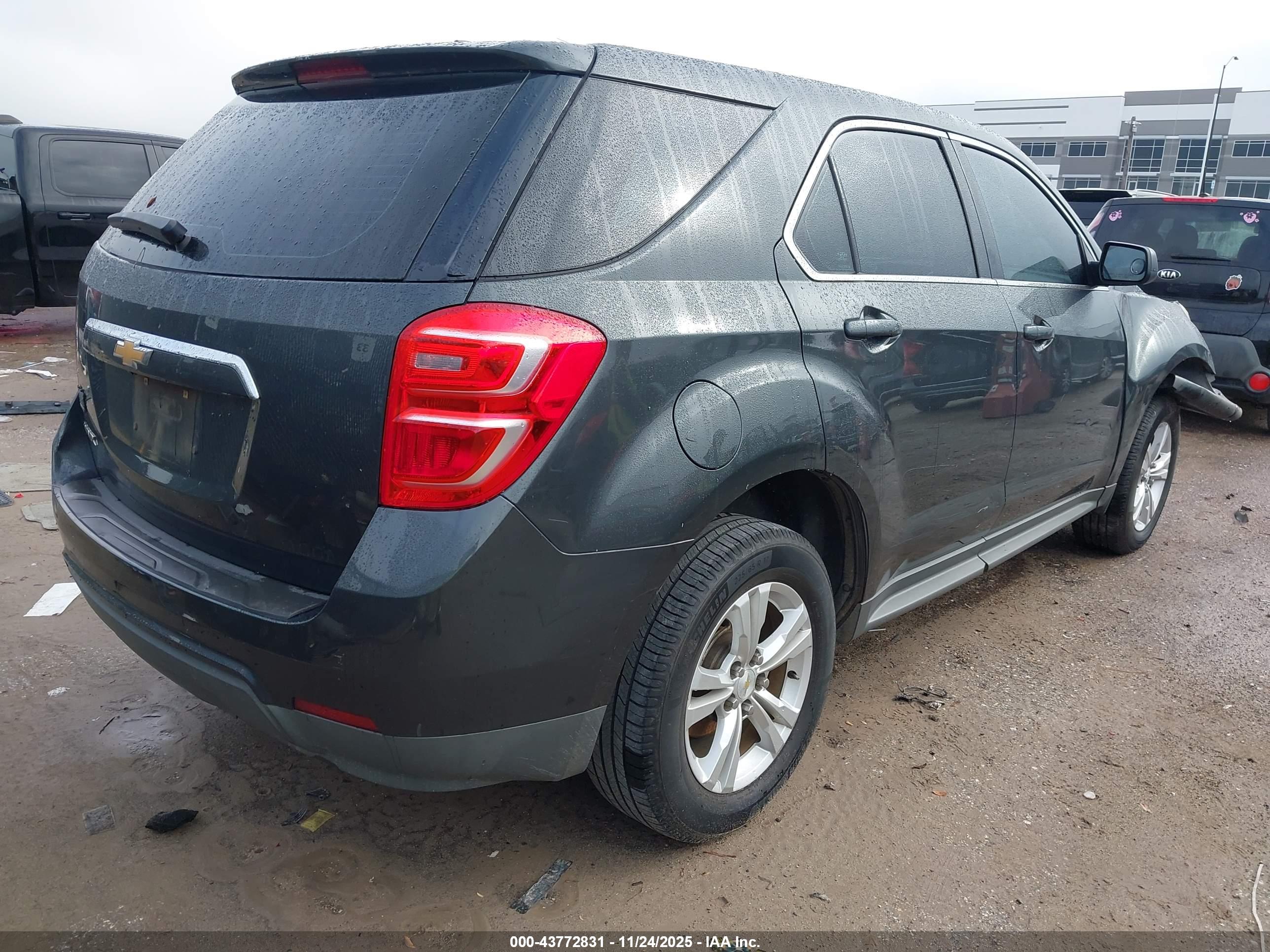 CHEVROLET EQUINOX image 4