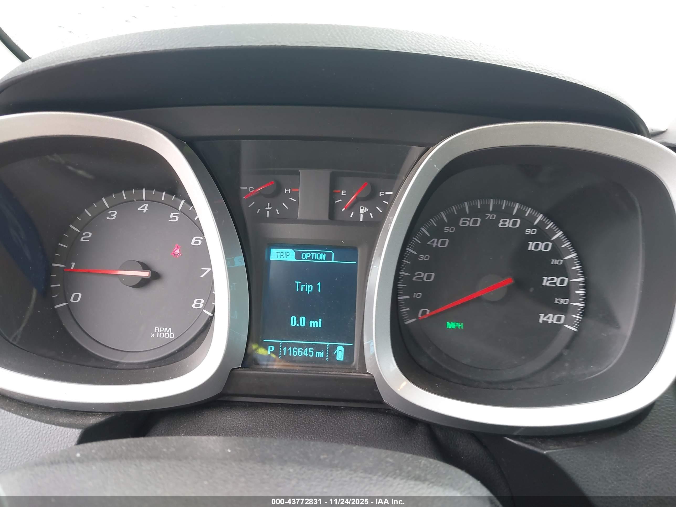 CHEVROLET EQUINOX image 7
