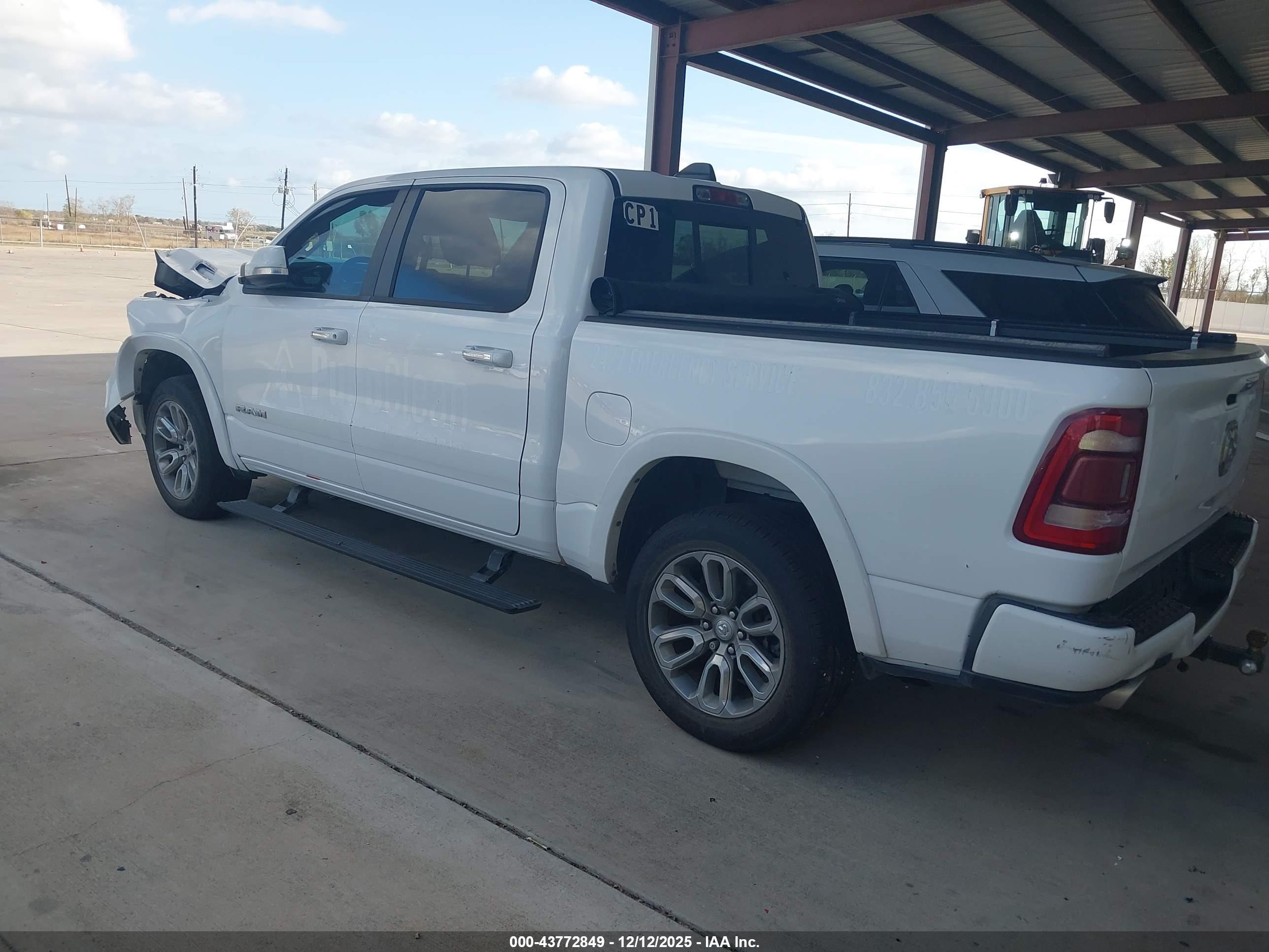 RAM 1500 image 3