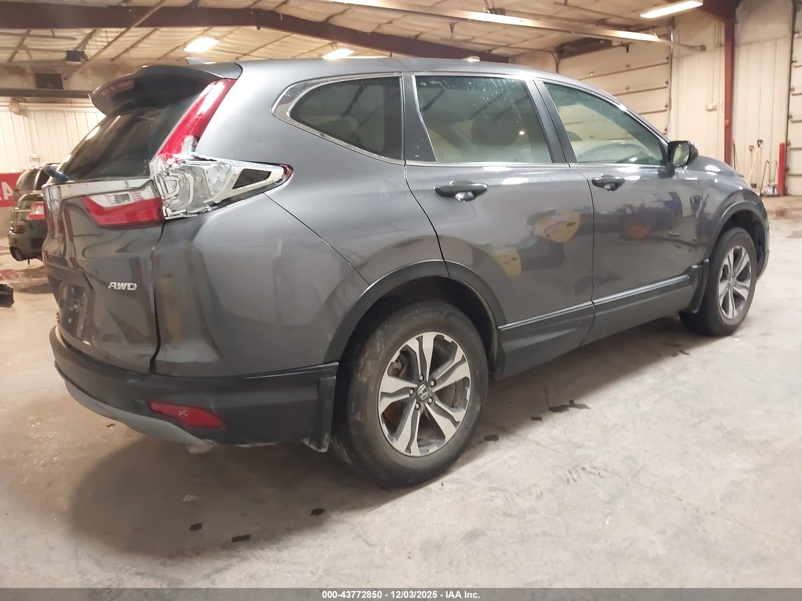 HONDA CR-V image 4