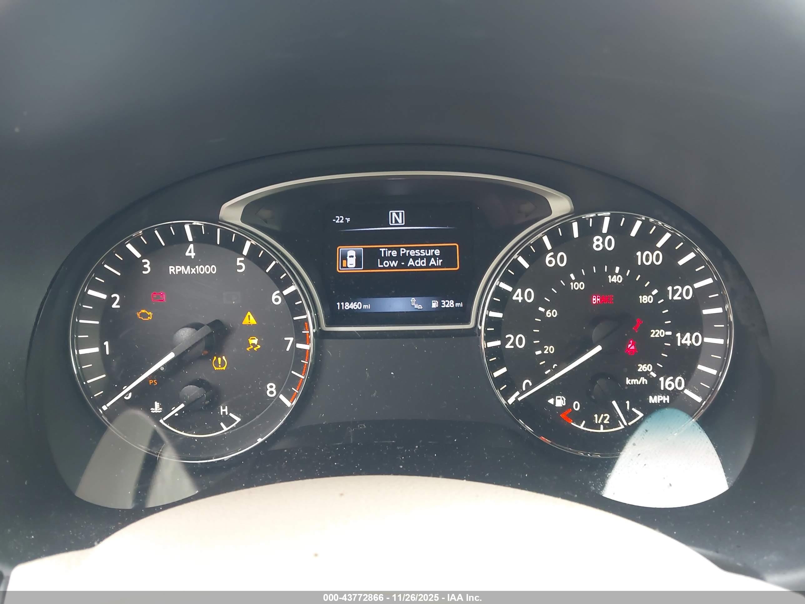 NISSAN ALTIMA image 7