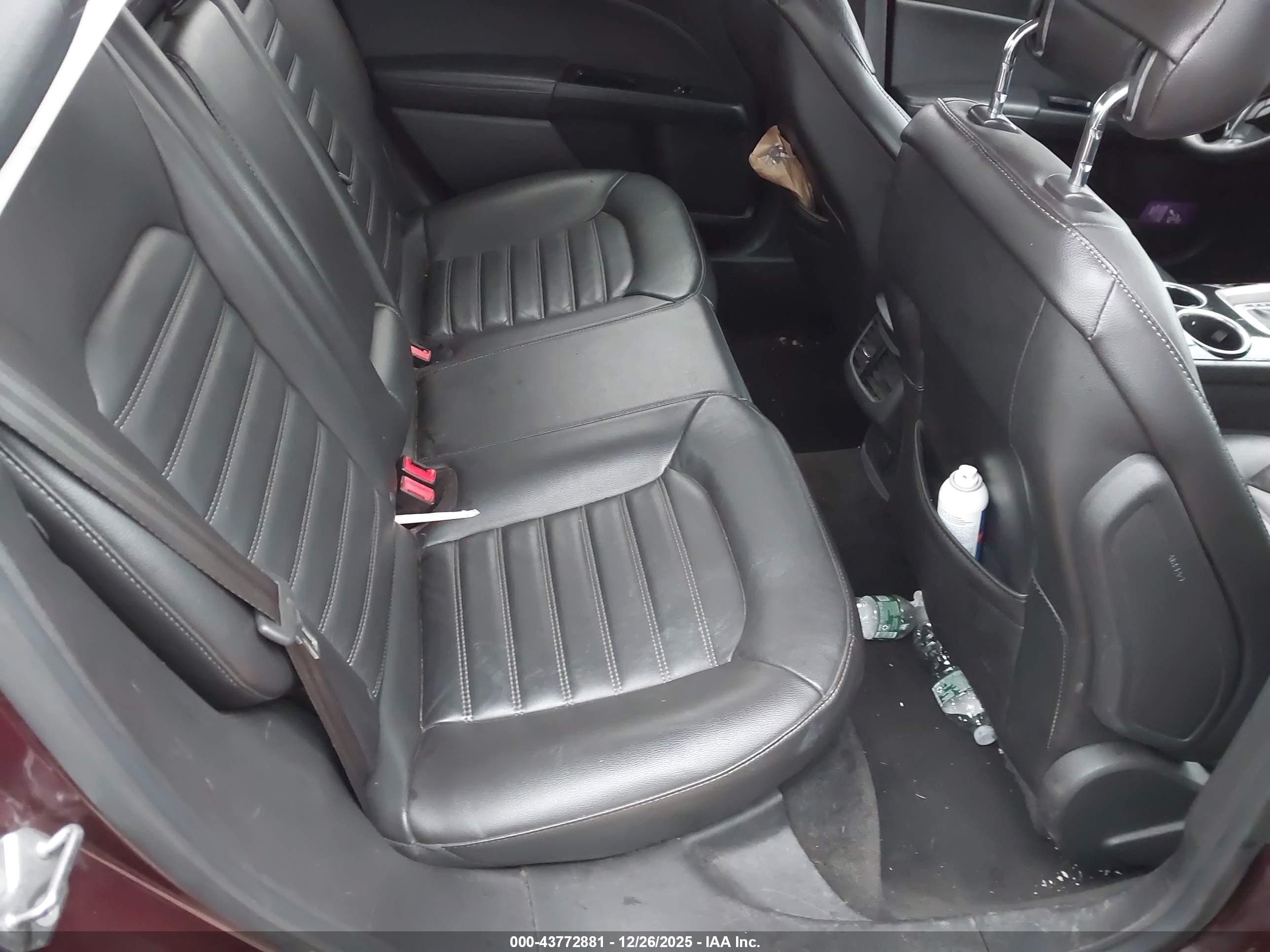 FORD FUSION image 8