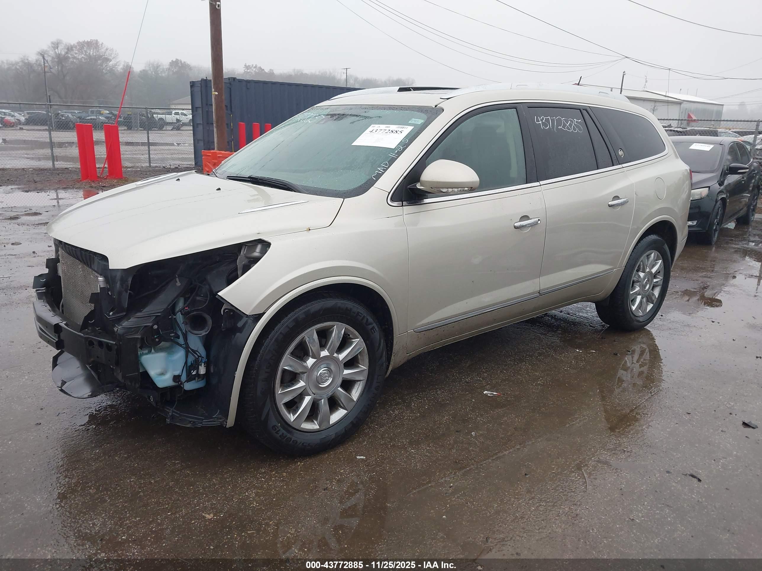 BUICK ENCLAVE image 2