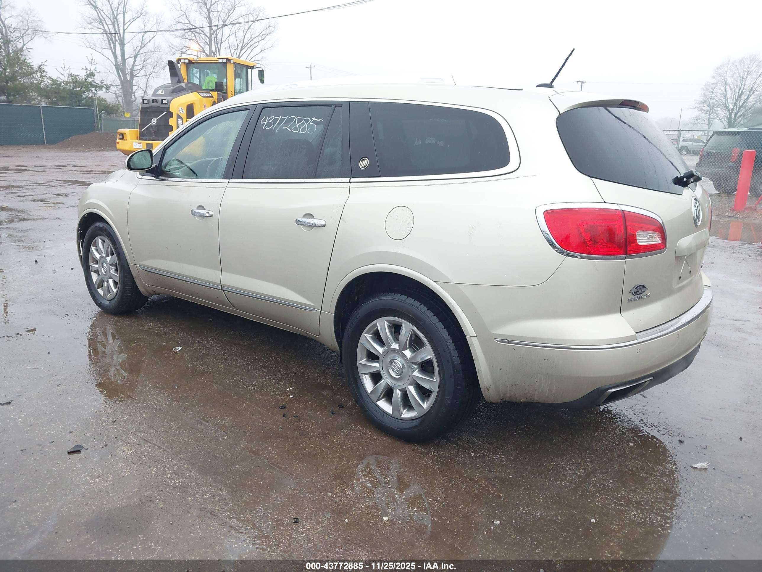 BUICK ENCLAVE image 3