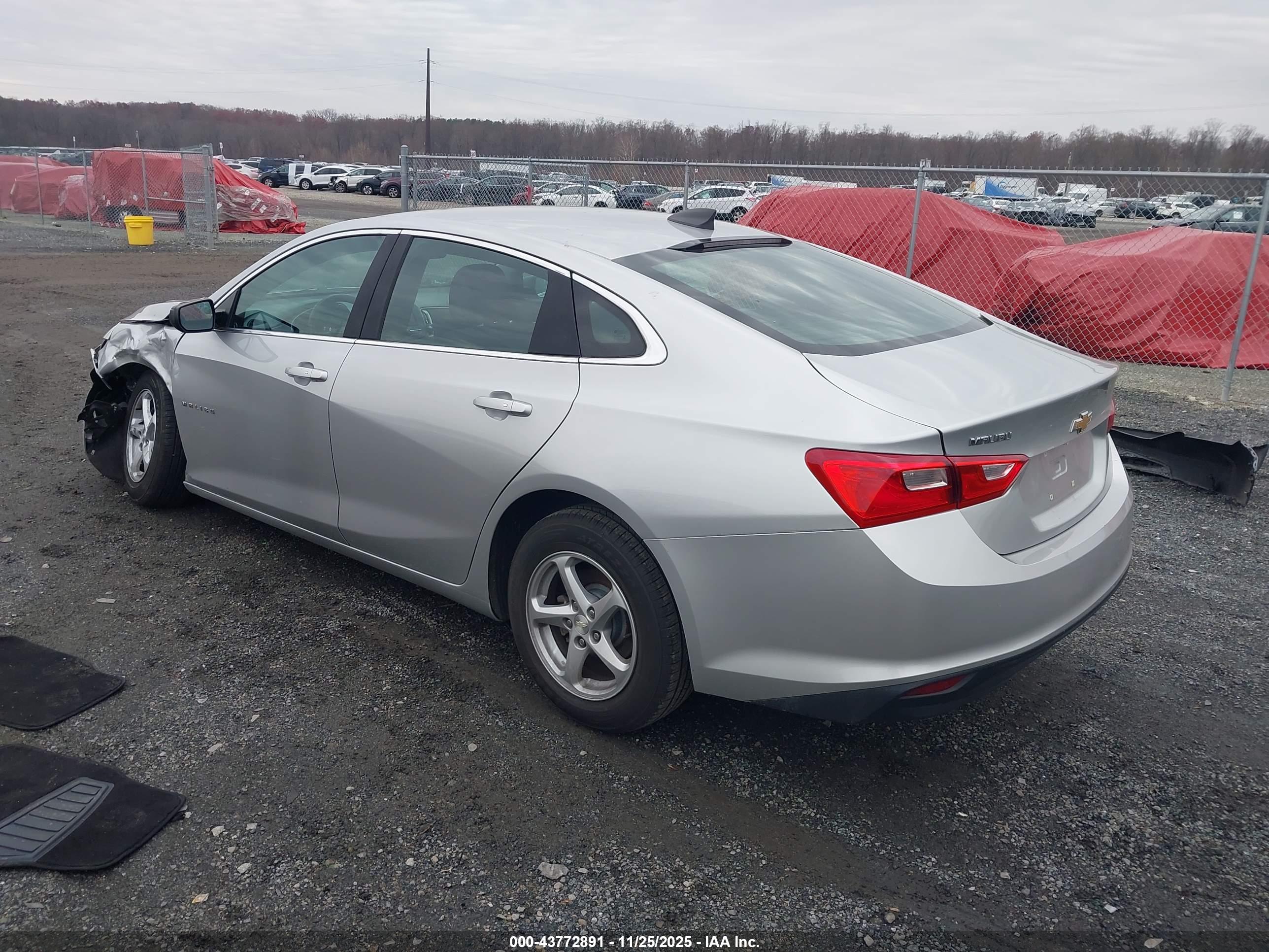 CHEVROLET MALIBU image 3
