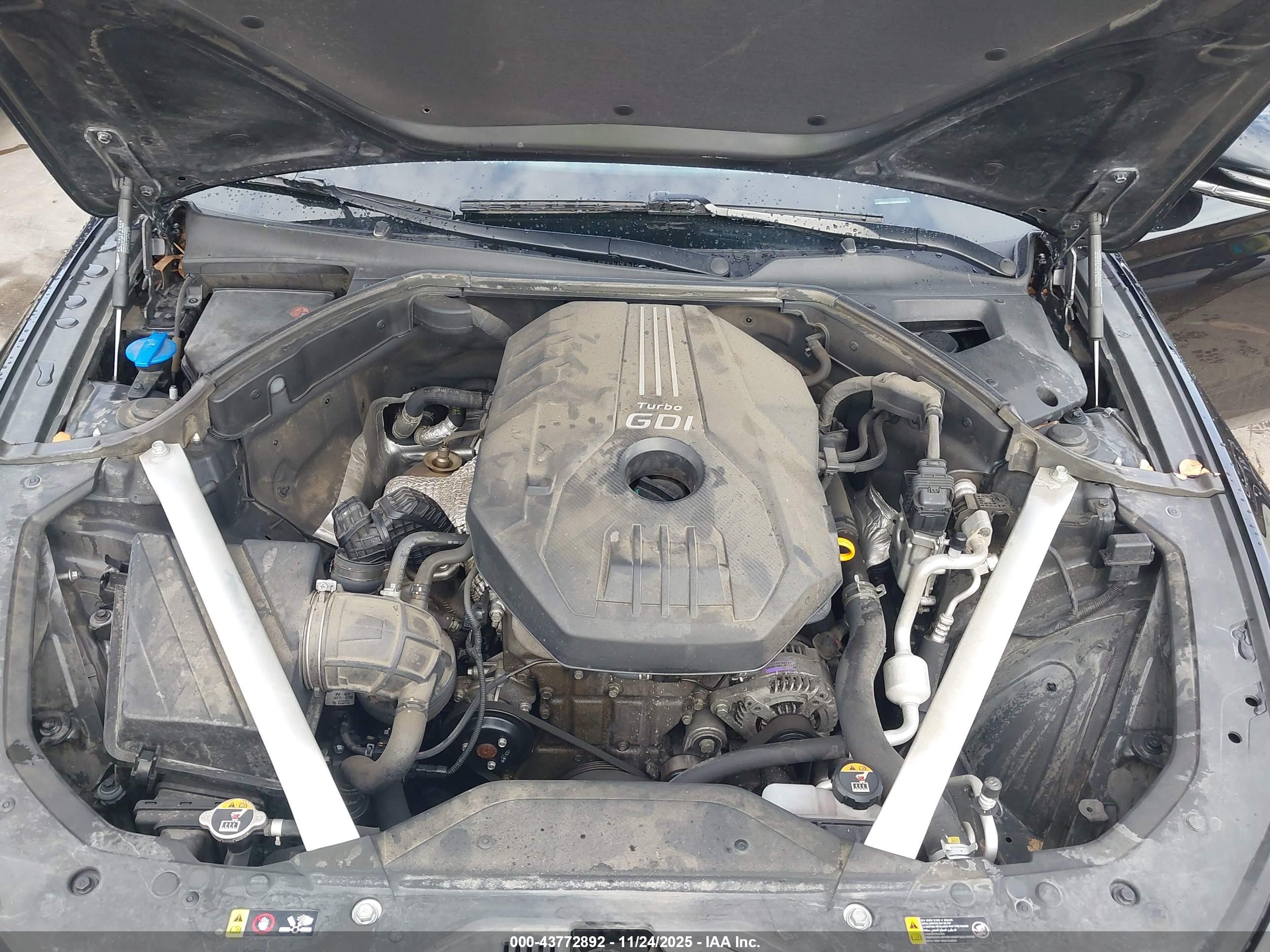 GENESIS G70 image 10