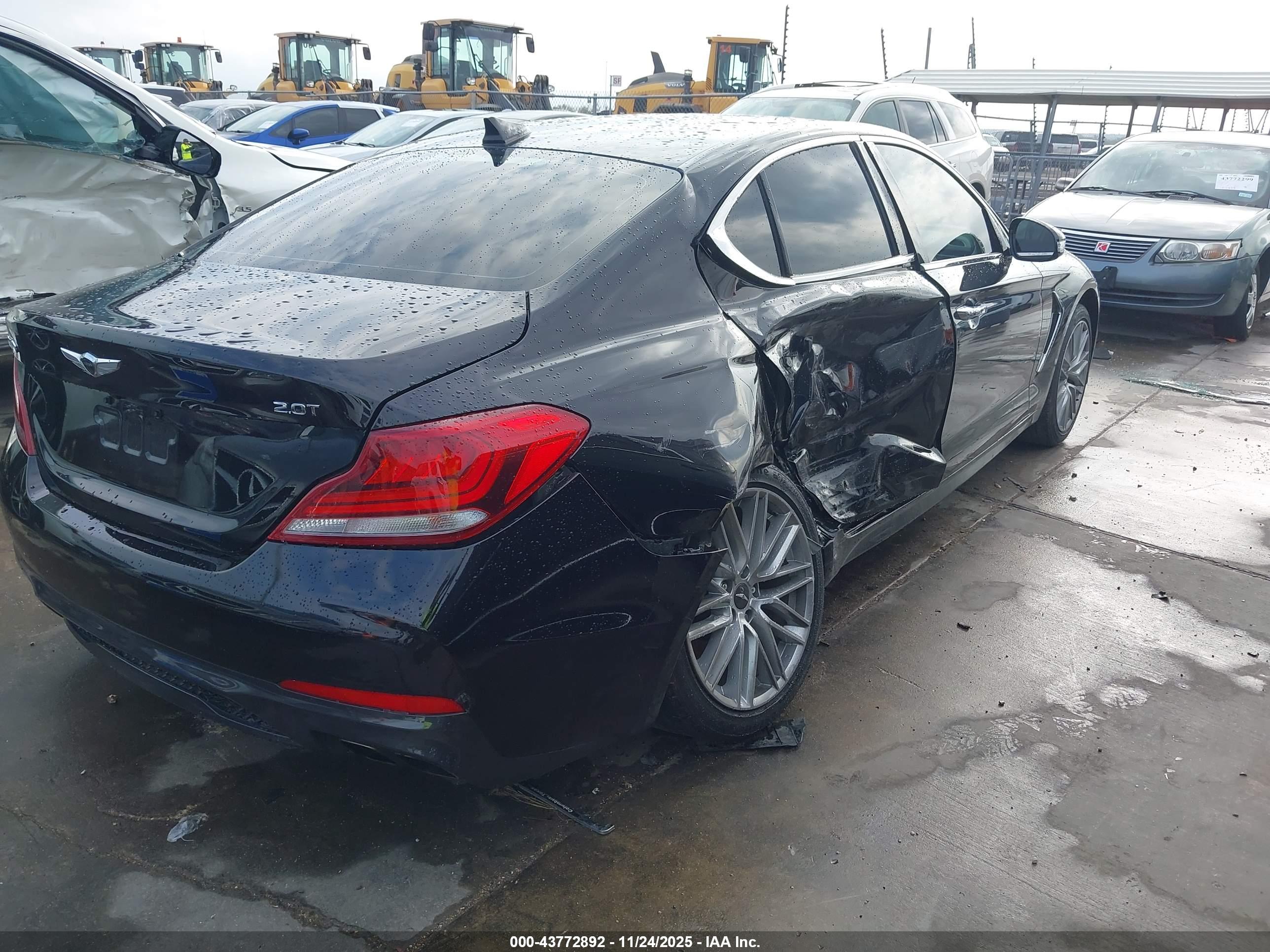 GENESIS G70 image 4