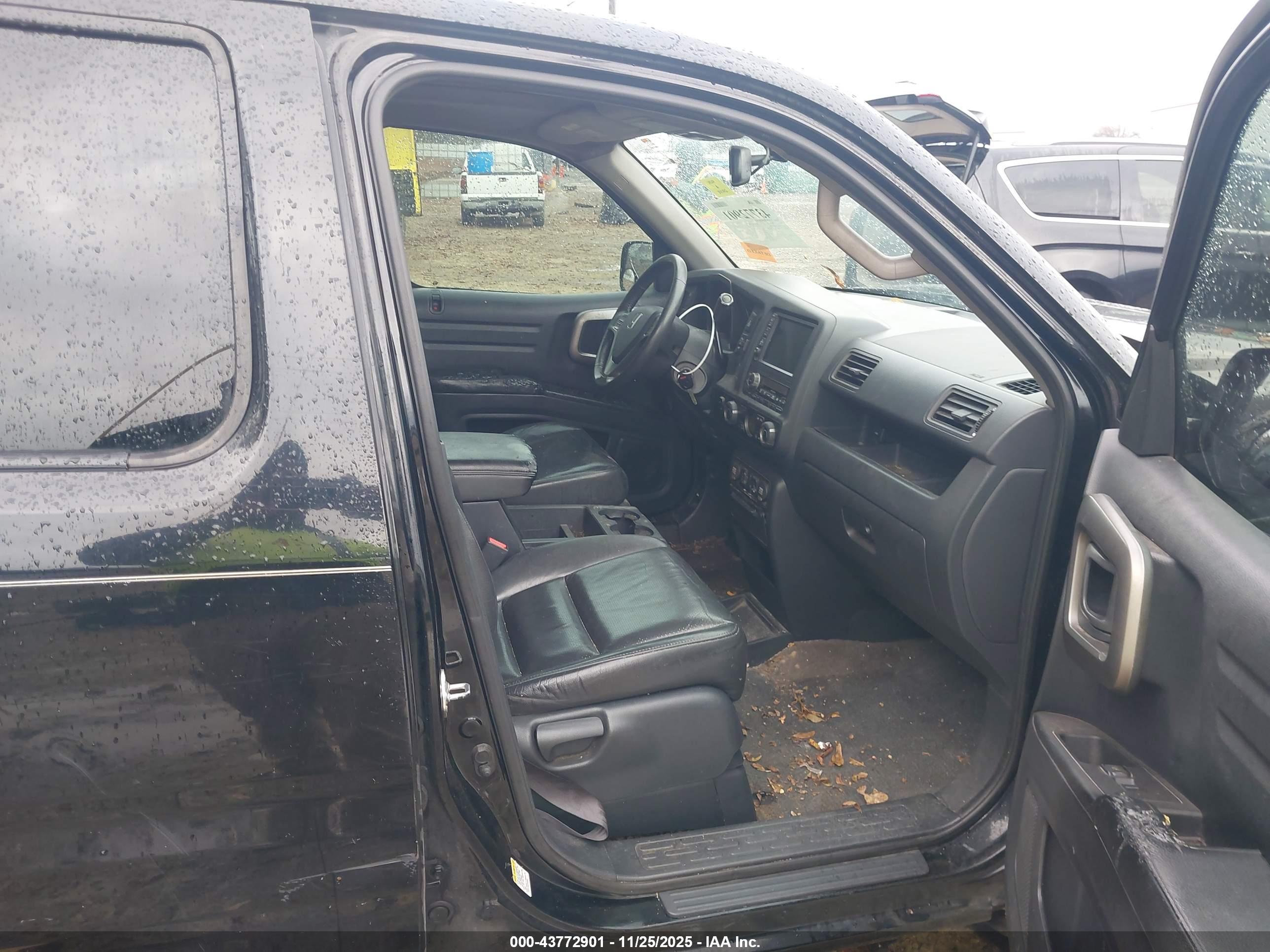 HONDA RIDGELINE image 5