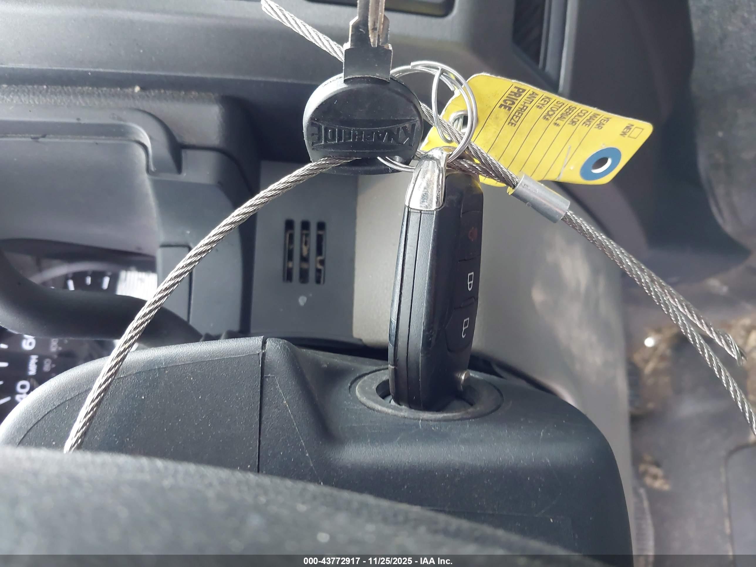 FORD F-250 image 11