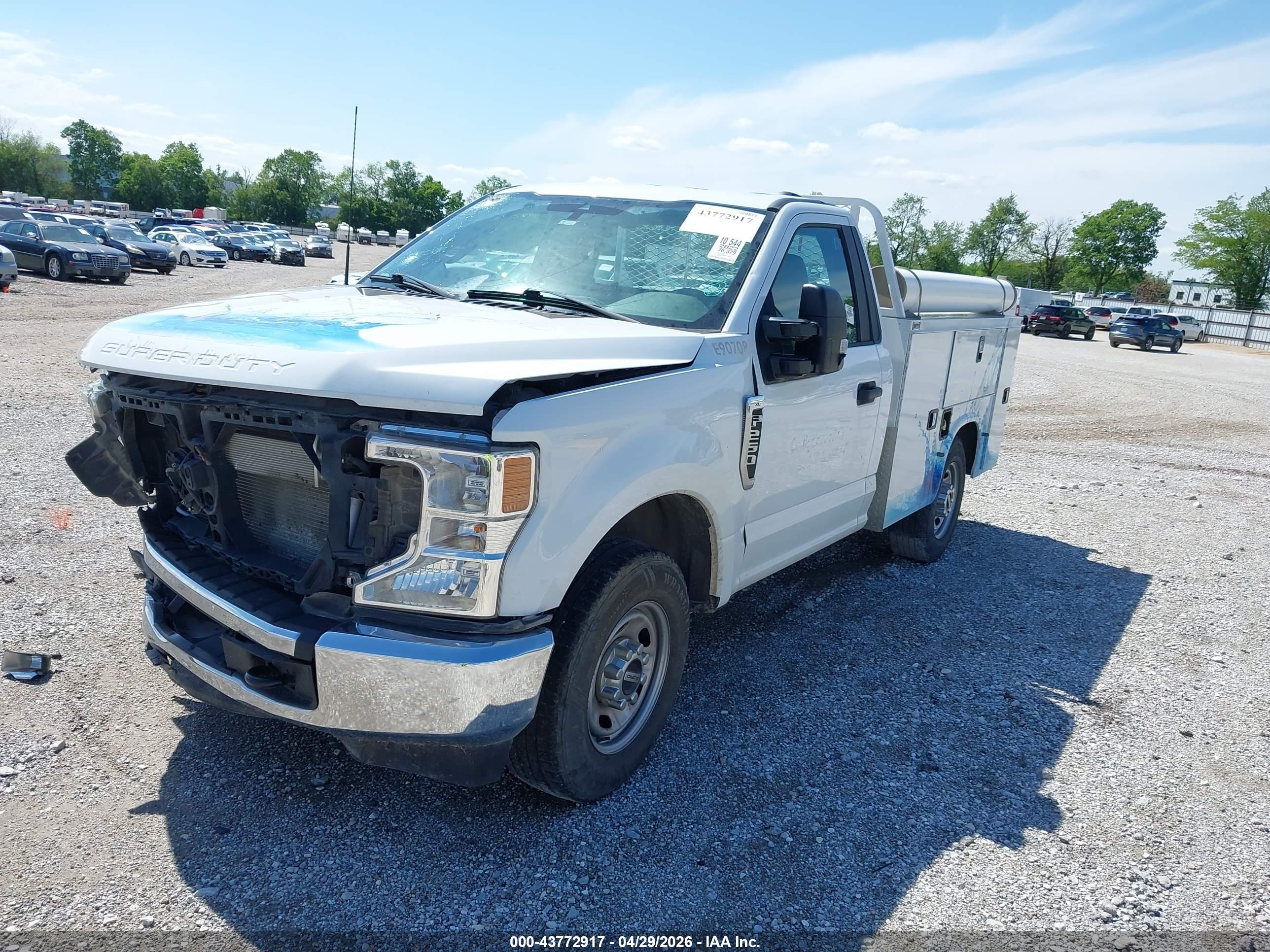 FORD F-250 image 2