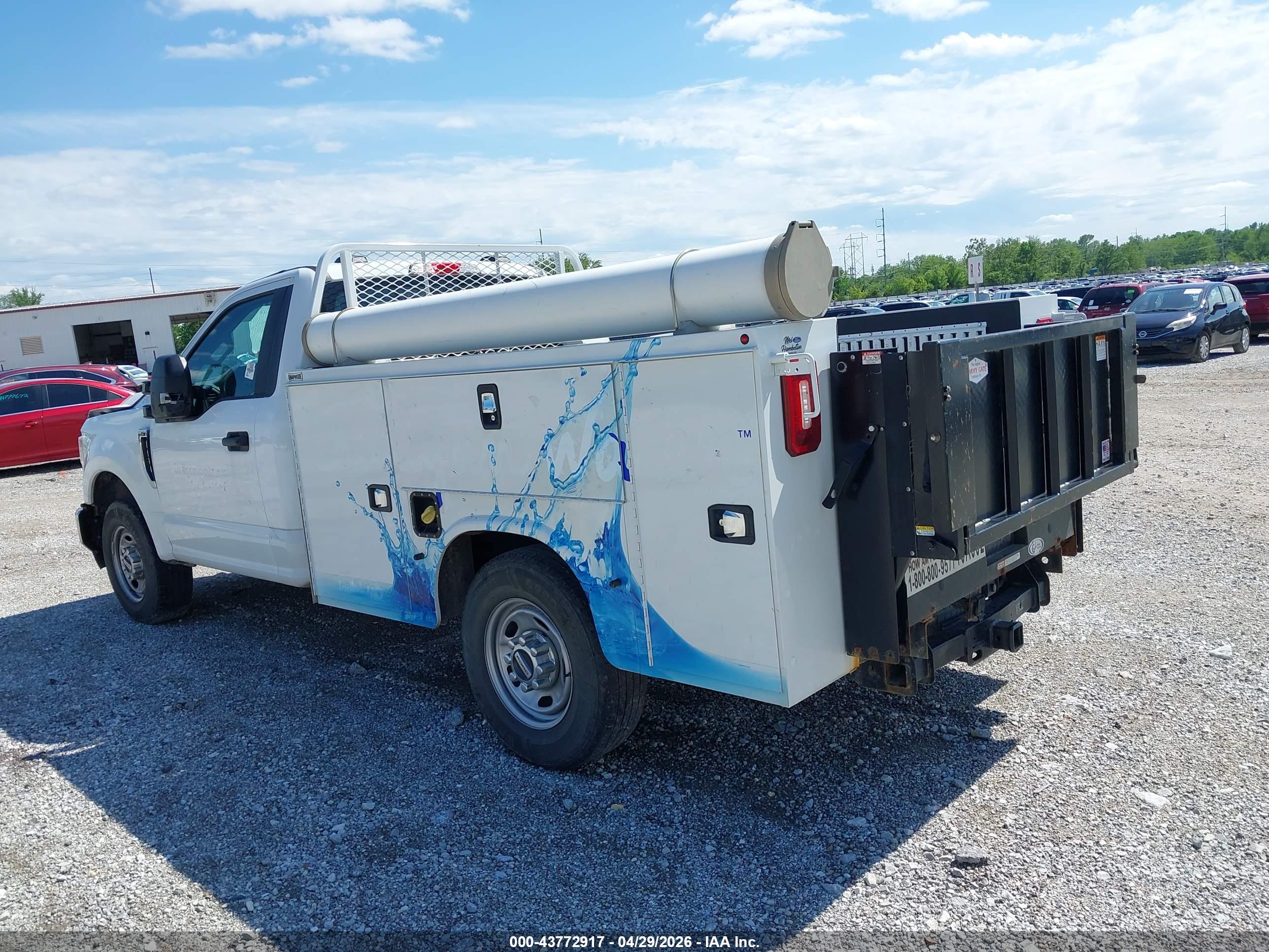 FORD F-250 image 3