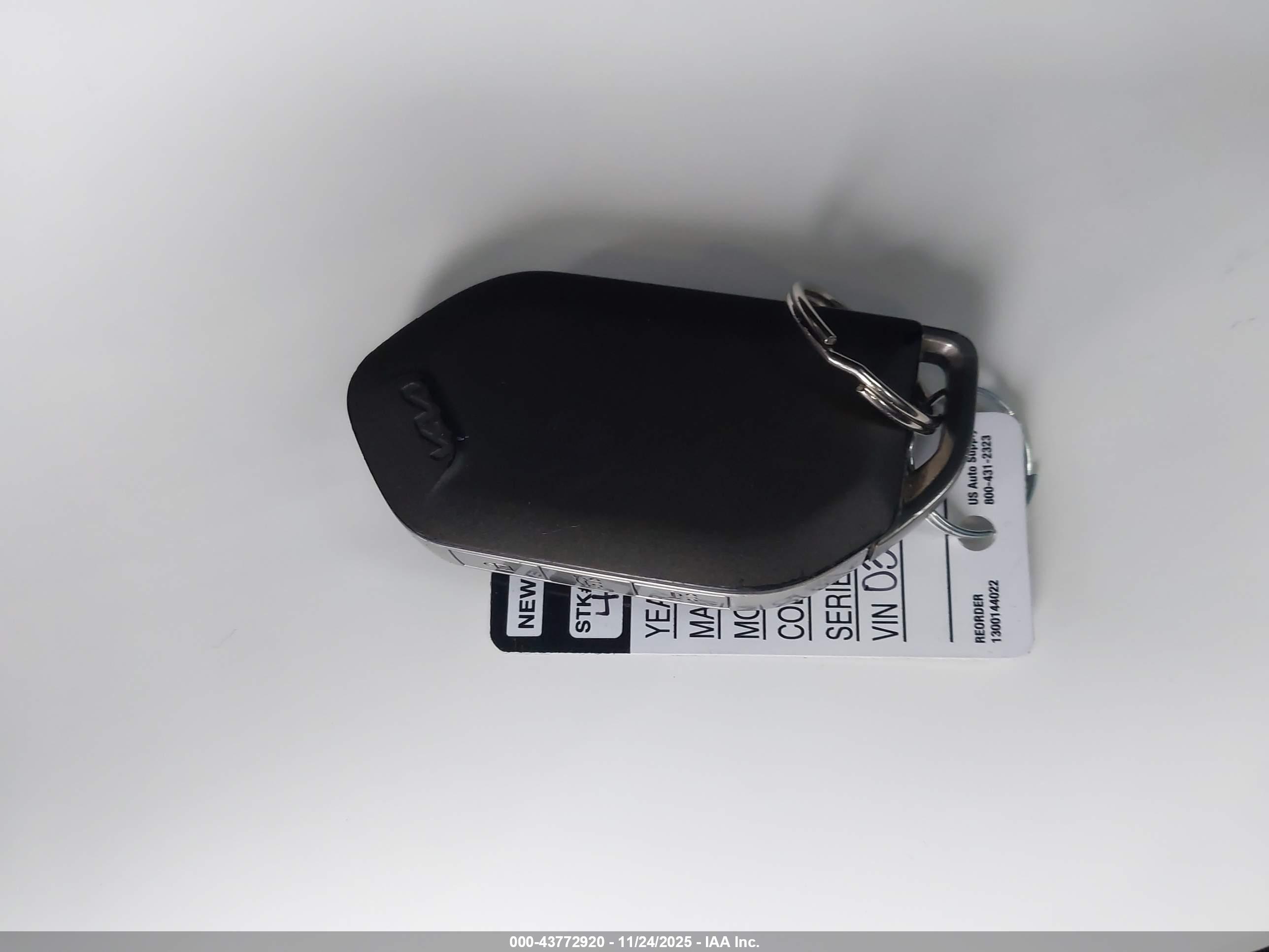 KIA K4 image 11