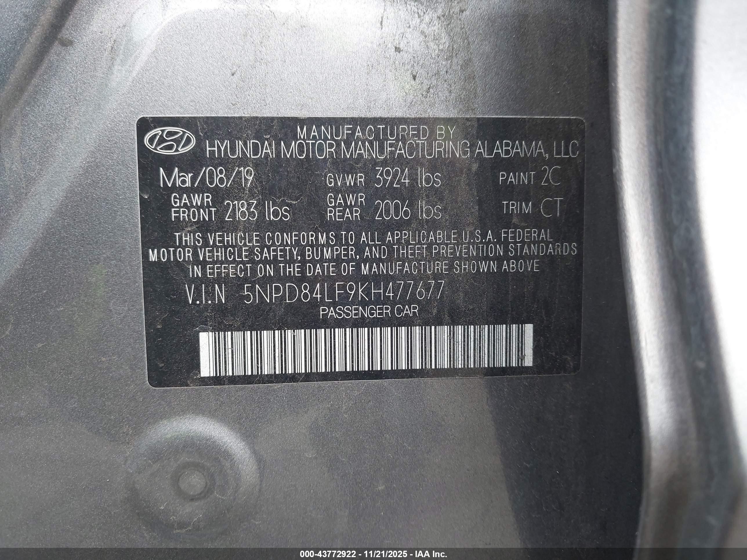 HYUNDAI ELANTRA image 9