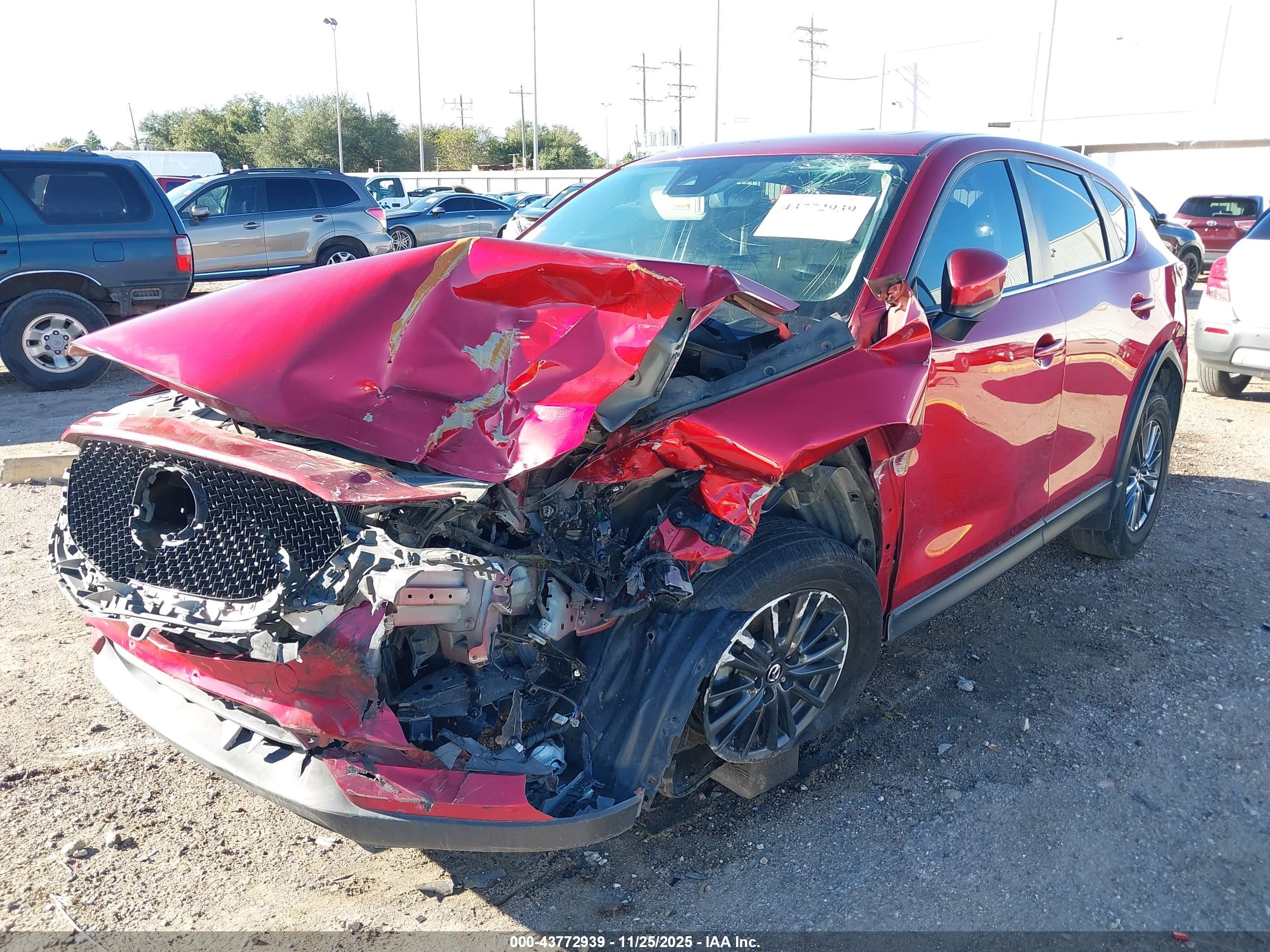MAZDA CX-5 image 2