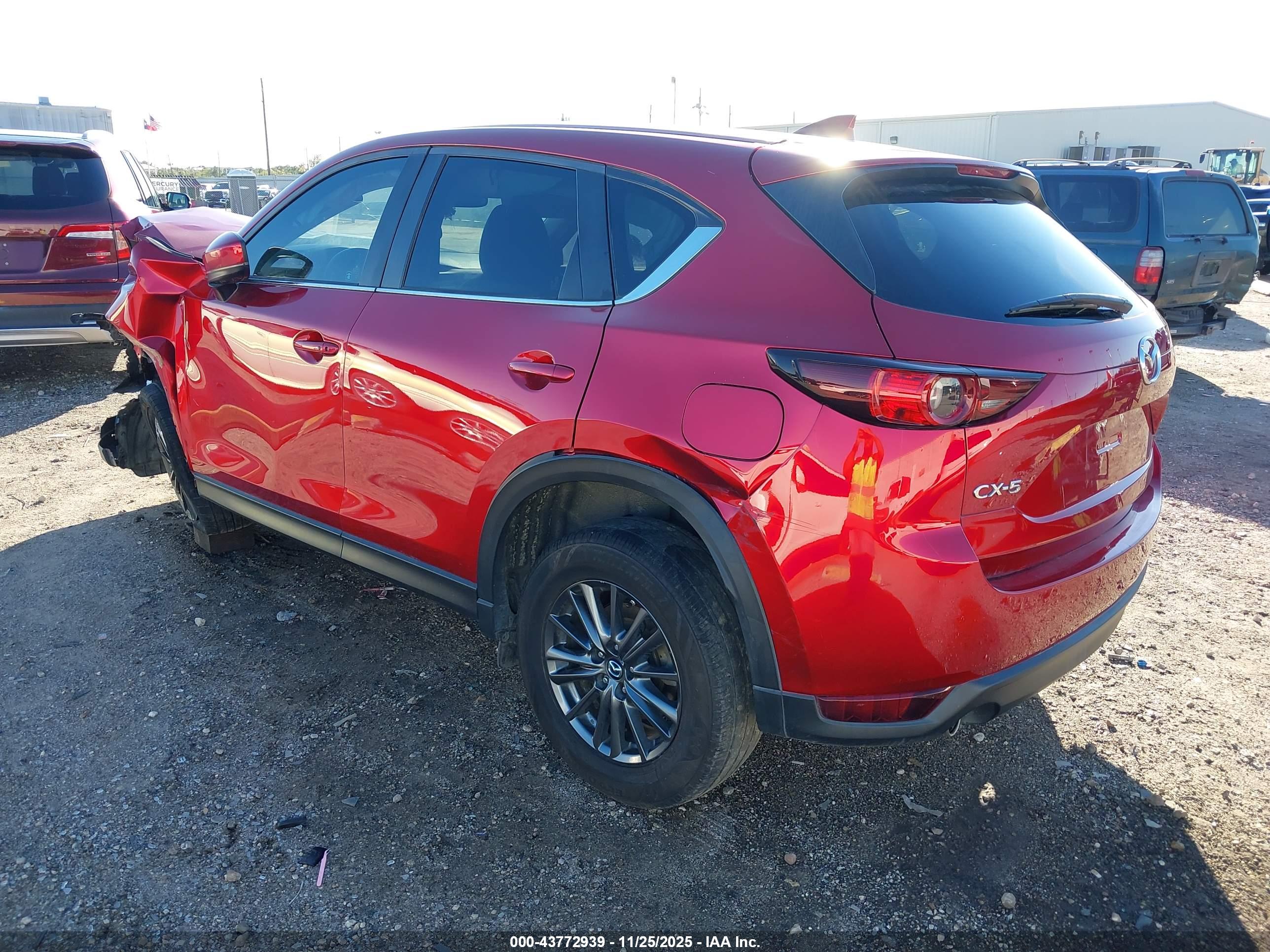 MAZDA CX-5 image 3