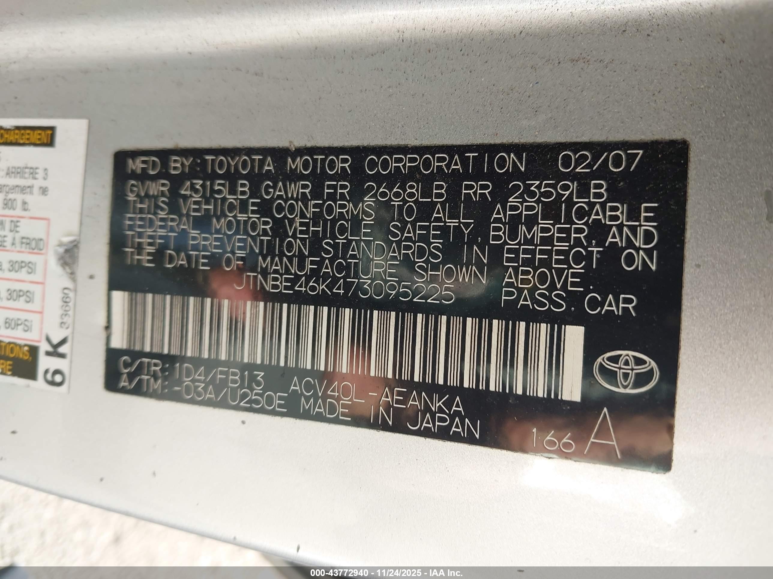 TOYOTA CAMRY image 9