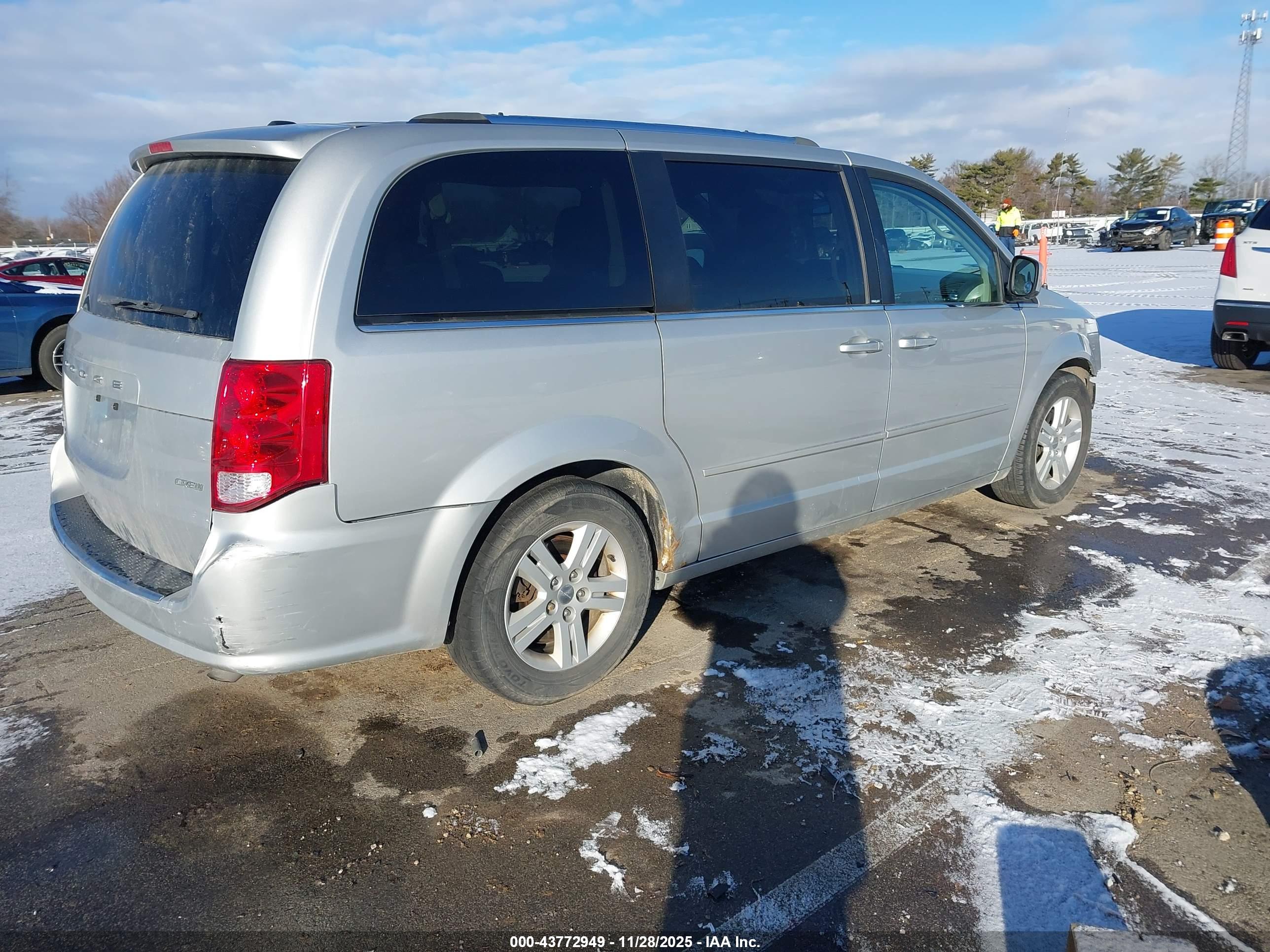 DODGE GRAND image 4