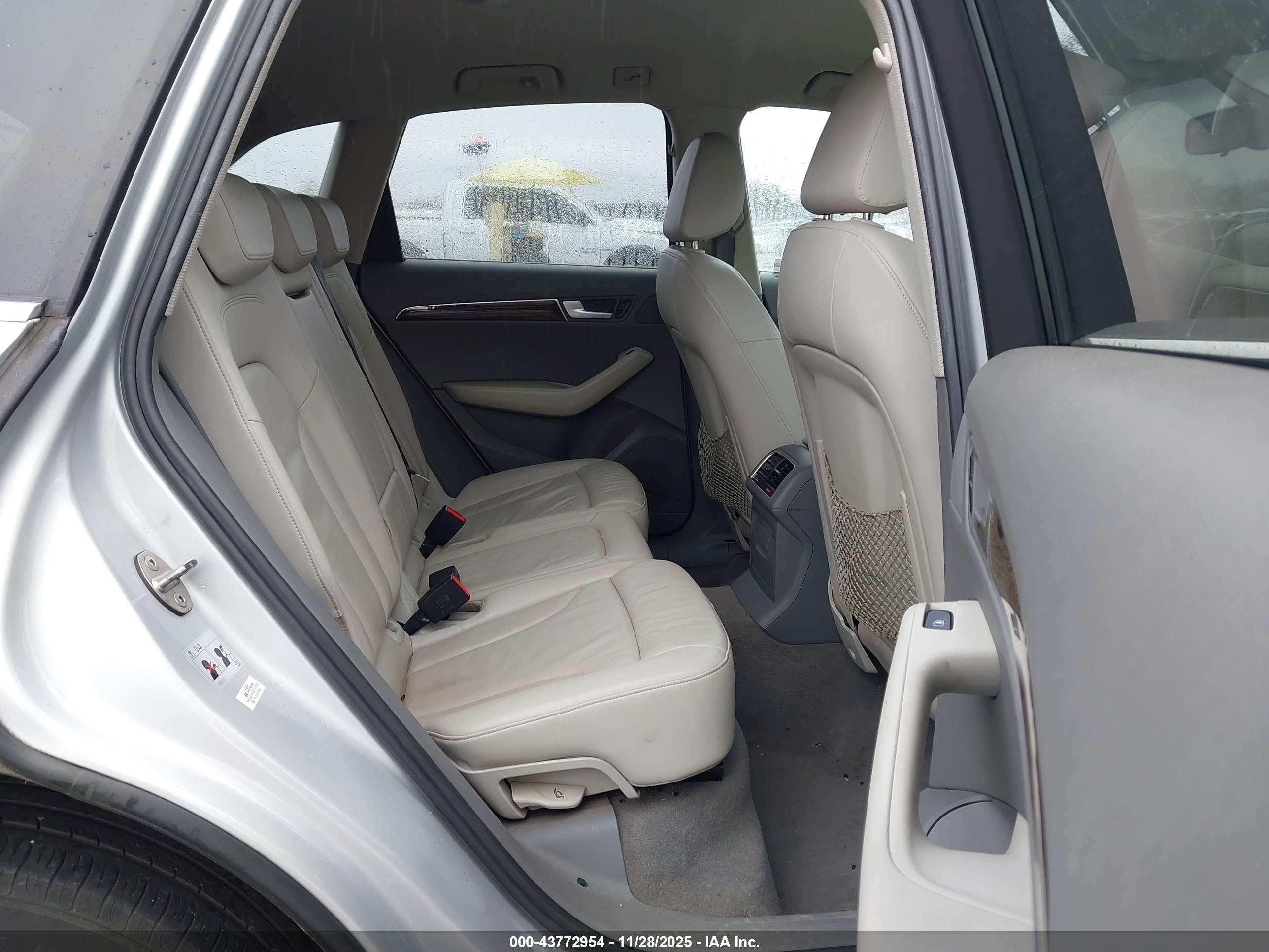 AUDI Q5 image 8