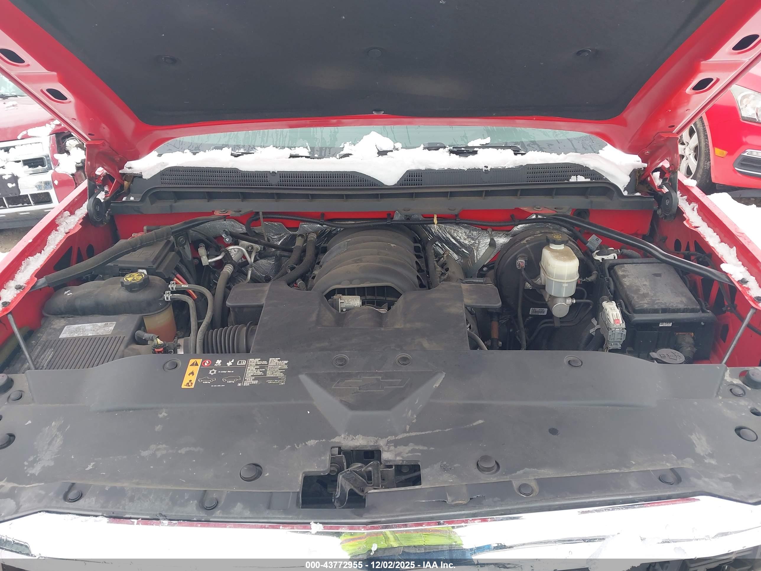 CHEVROLET SILVERADO image 10