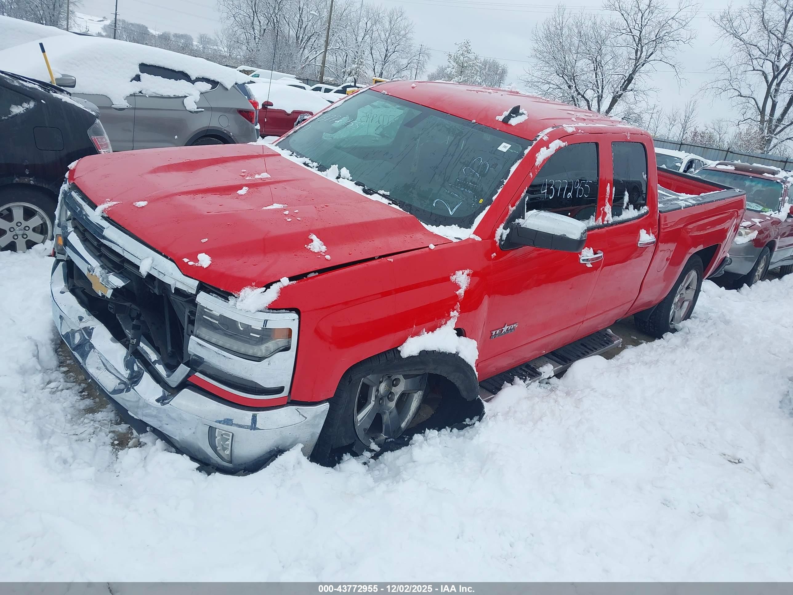 CHEVROLET SILVERADO image 2
