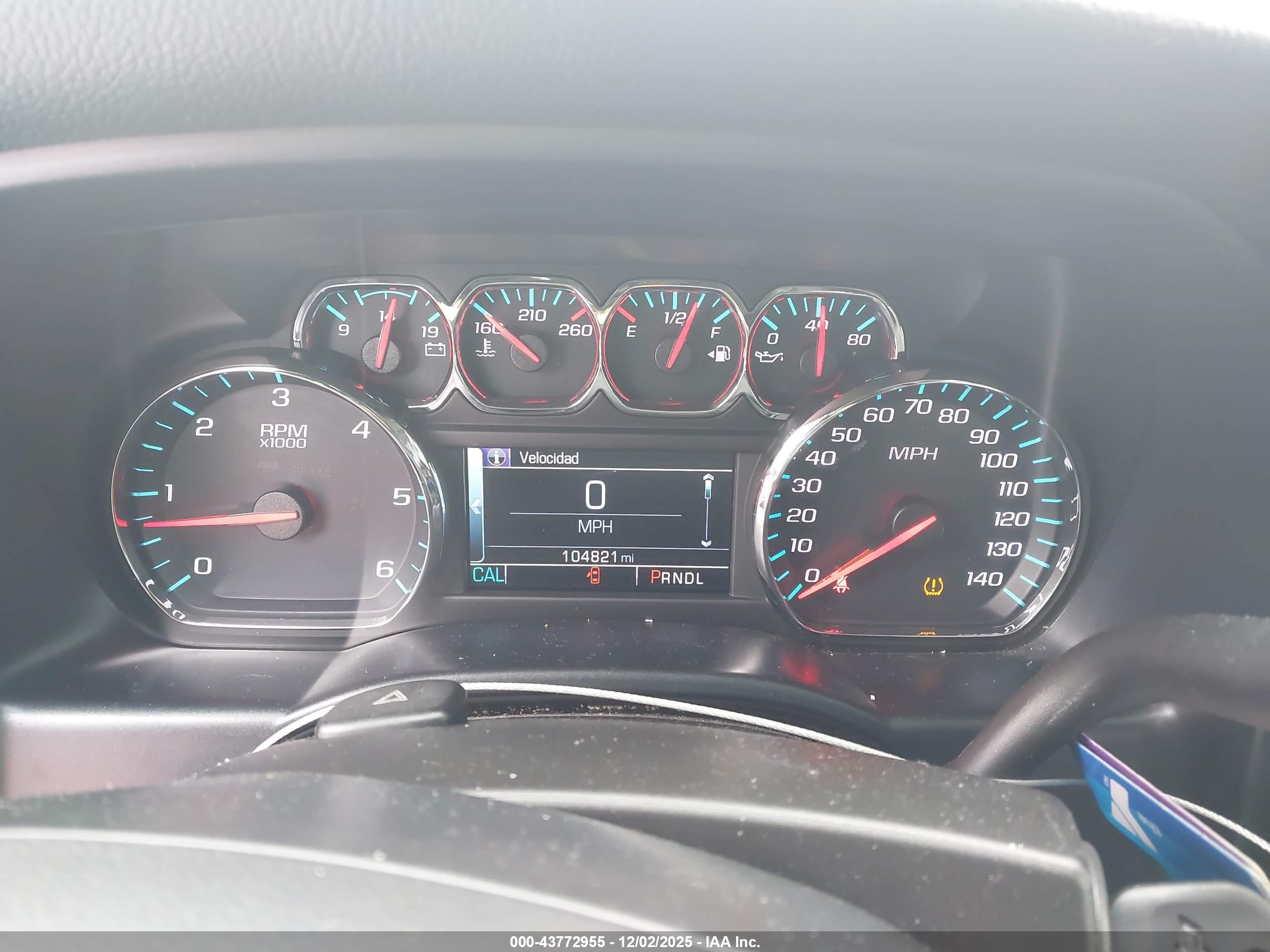 CHEVROLET SILVERADO image 7