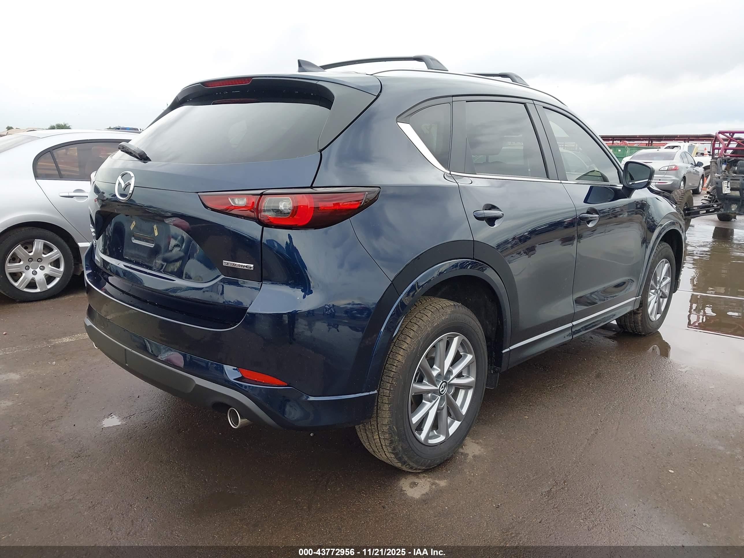 MAZDA CX-5 image 4