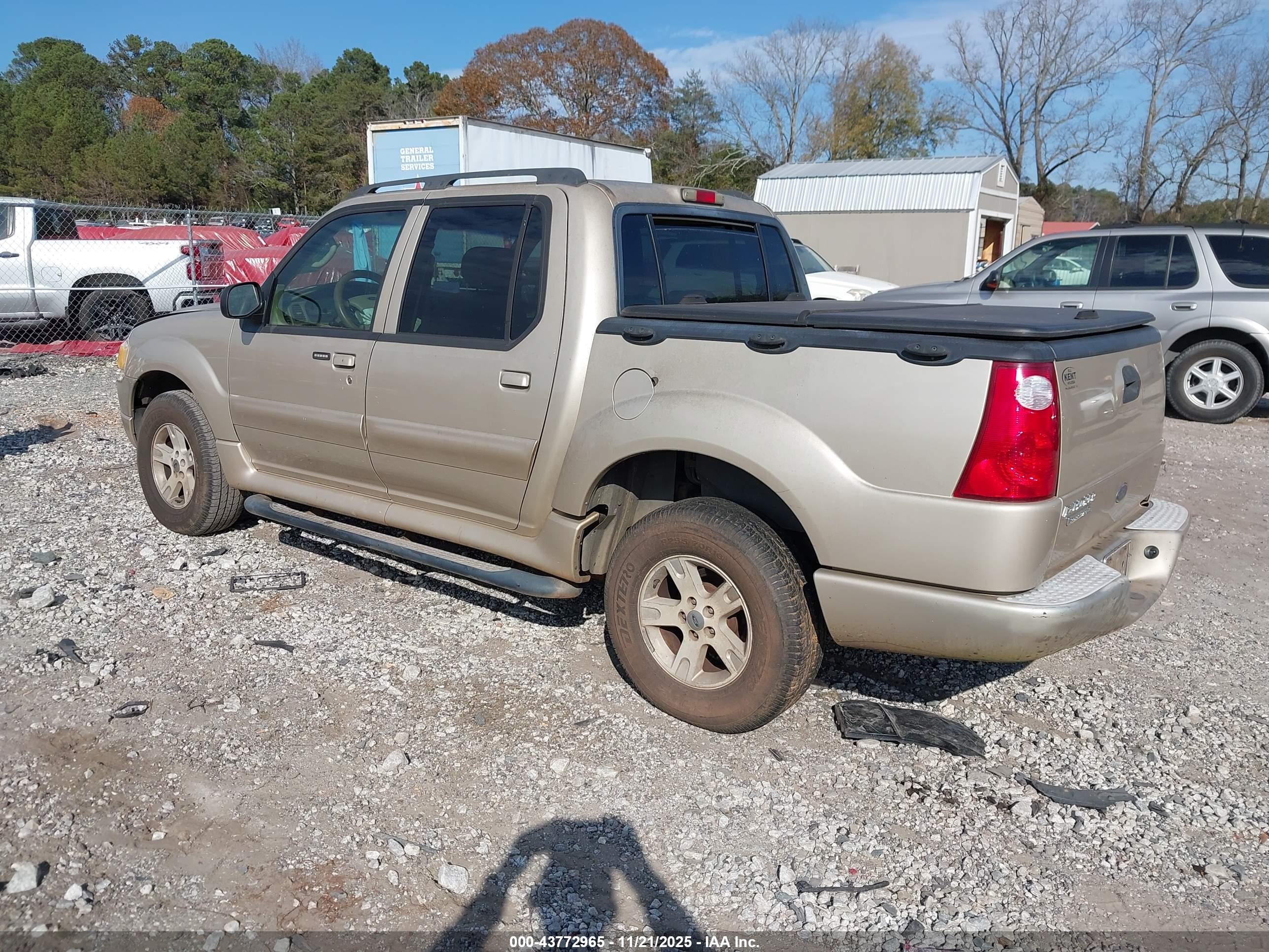 FORD EXPLORER image 3