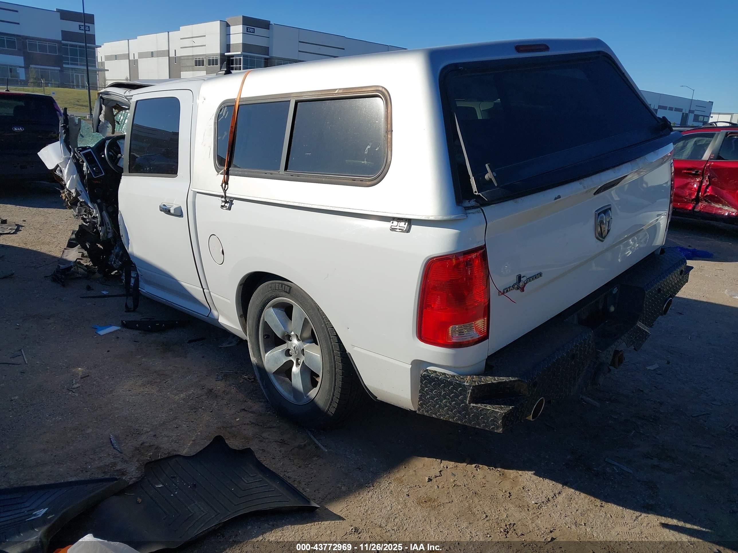 RAM 1500 image 3