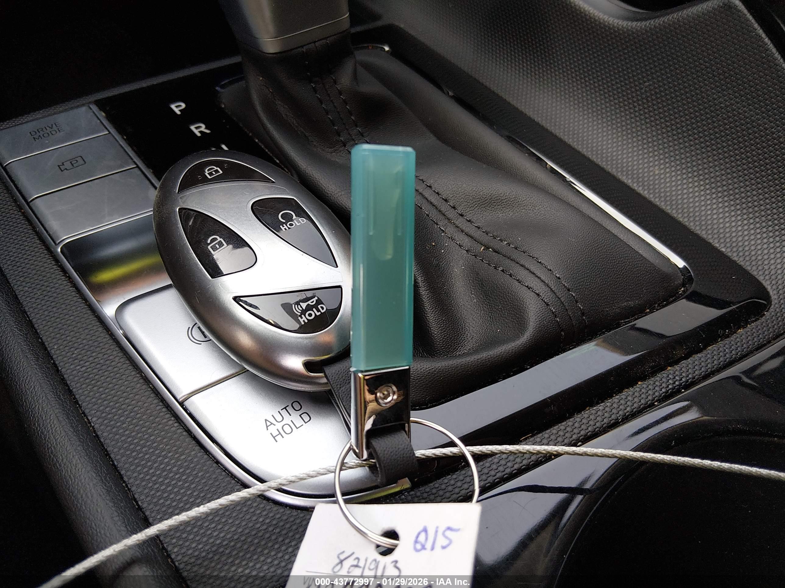 HYUNDAI ELANTRA image 11
