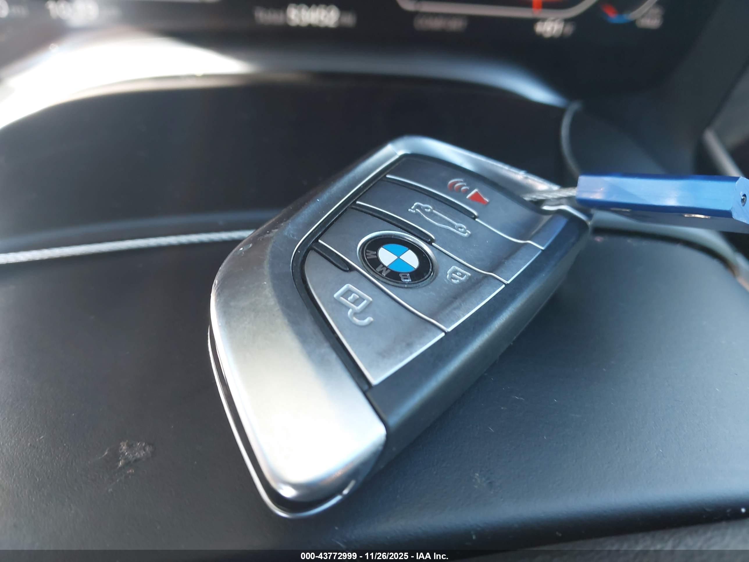 BMW 740 image 11