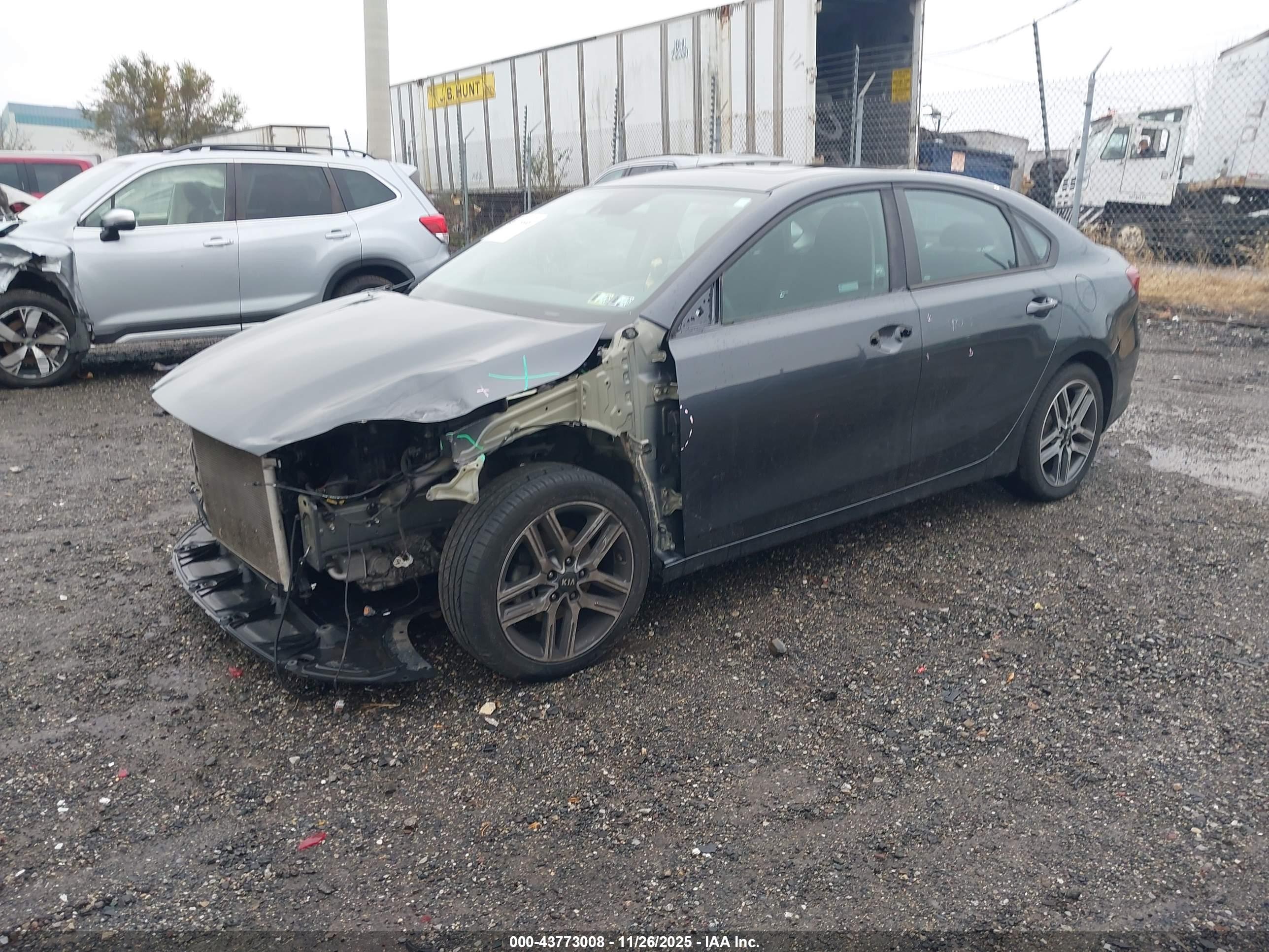 KIA FORTE image 2