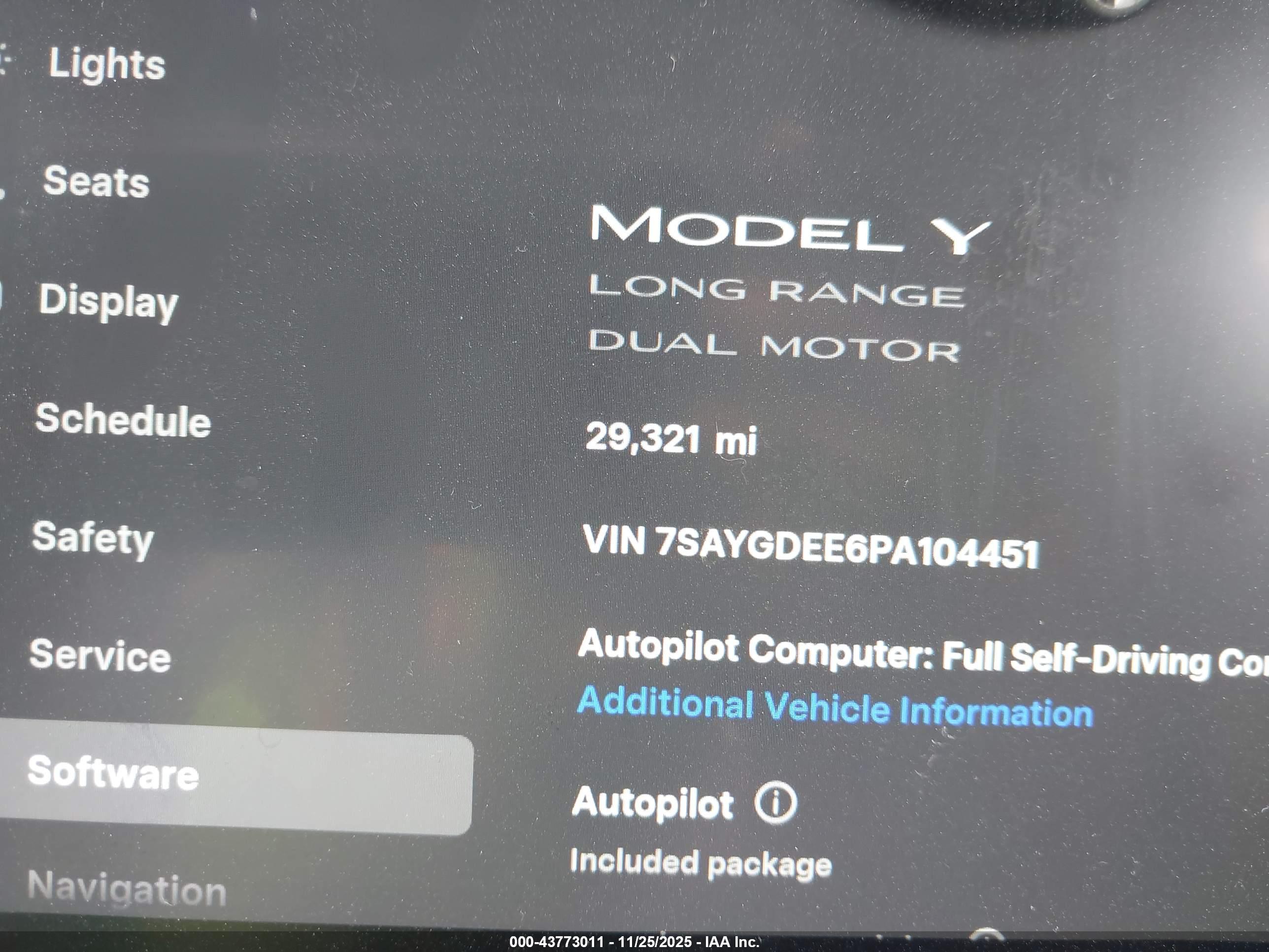 TESLA MODEL image 7