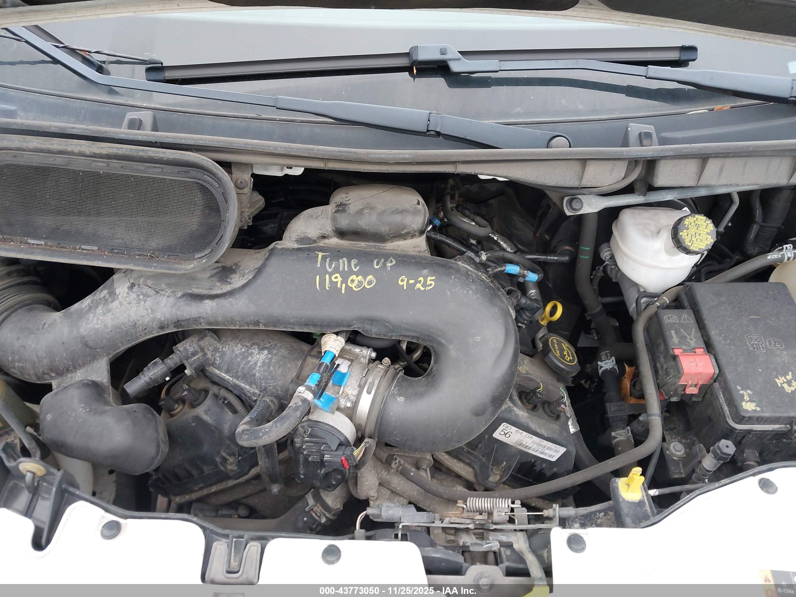 FORD TRANSIT-150 image 10