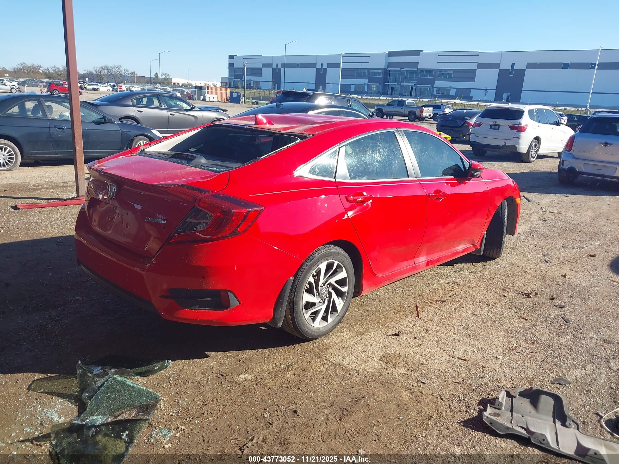 HONDA CIVIC image 4