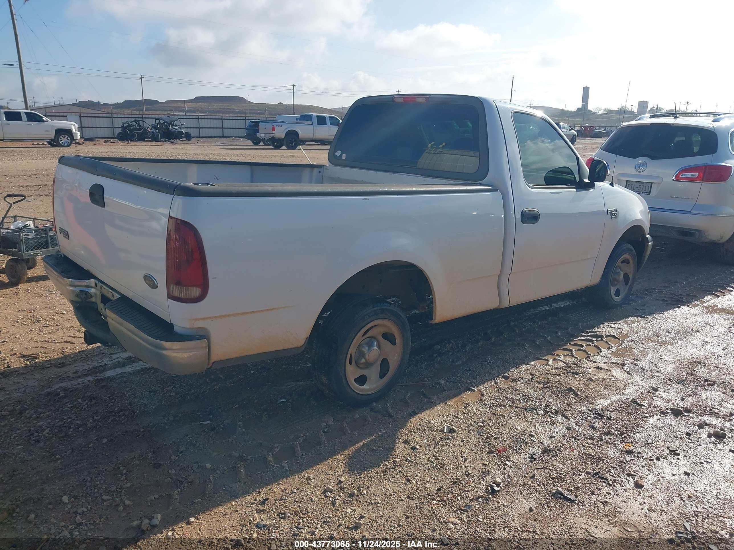 FORD F-150 image 4