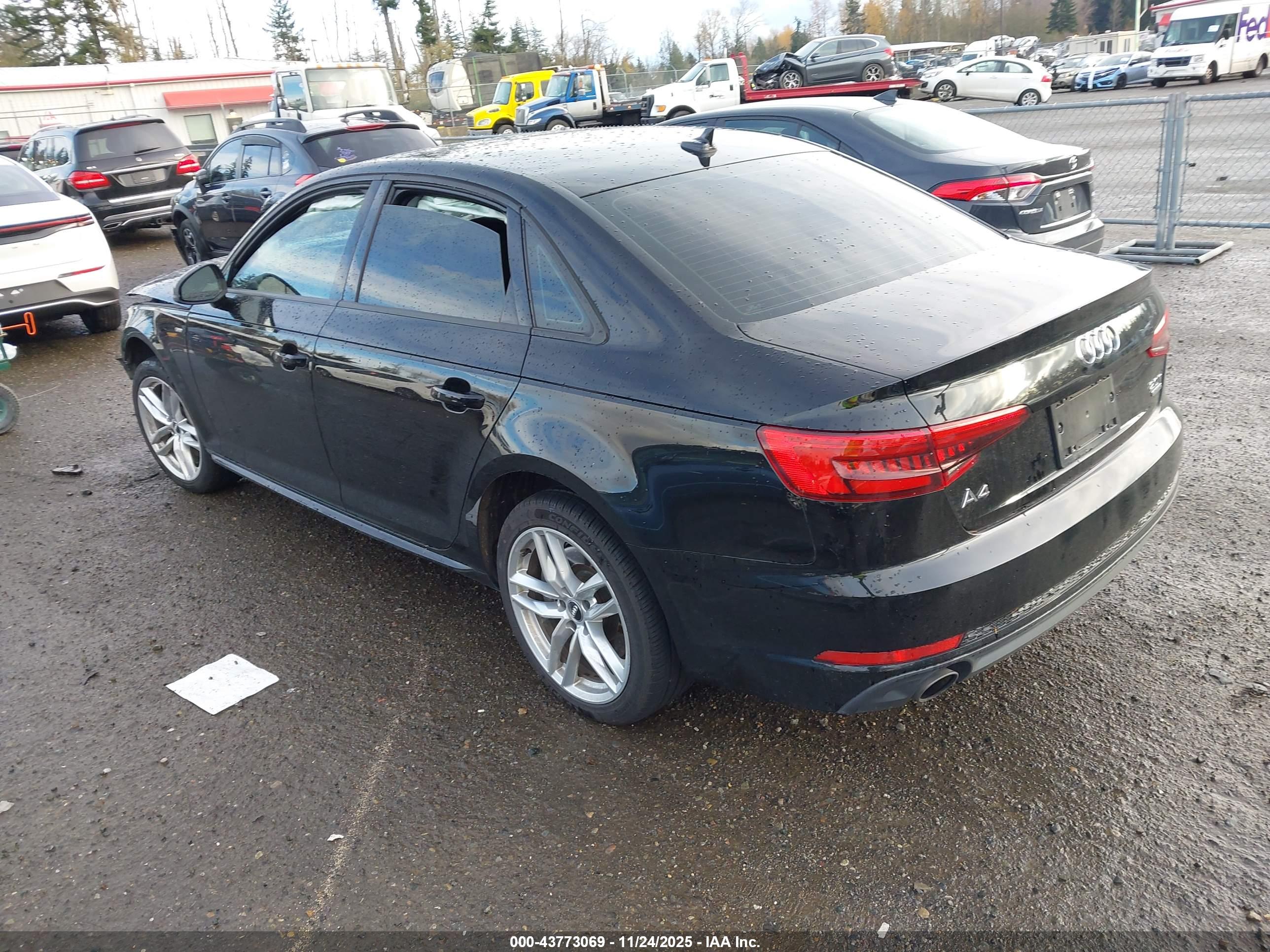 AUDI A4 image 3