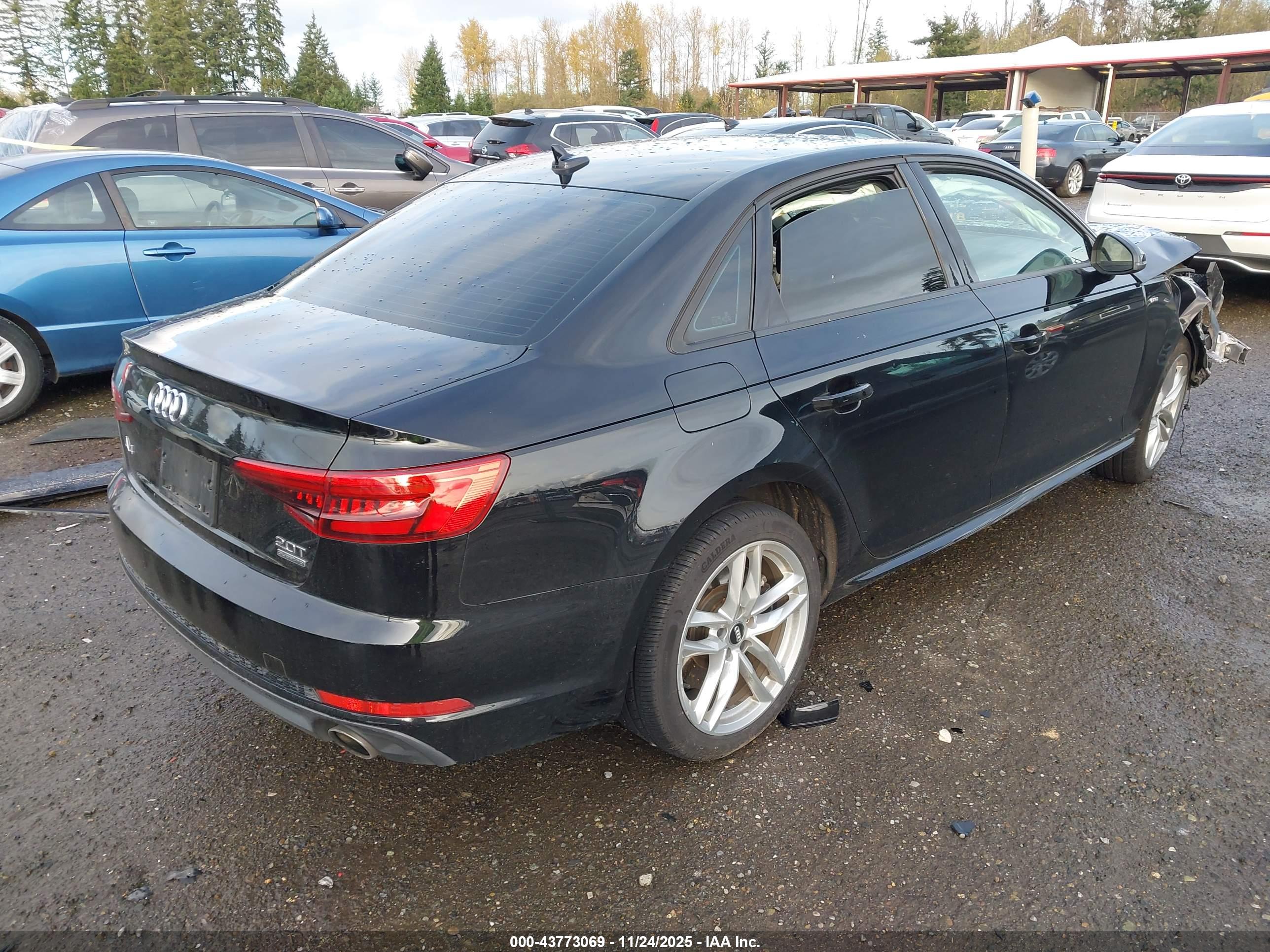 AUDI A4 image 4