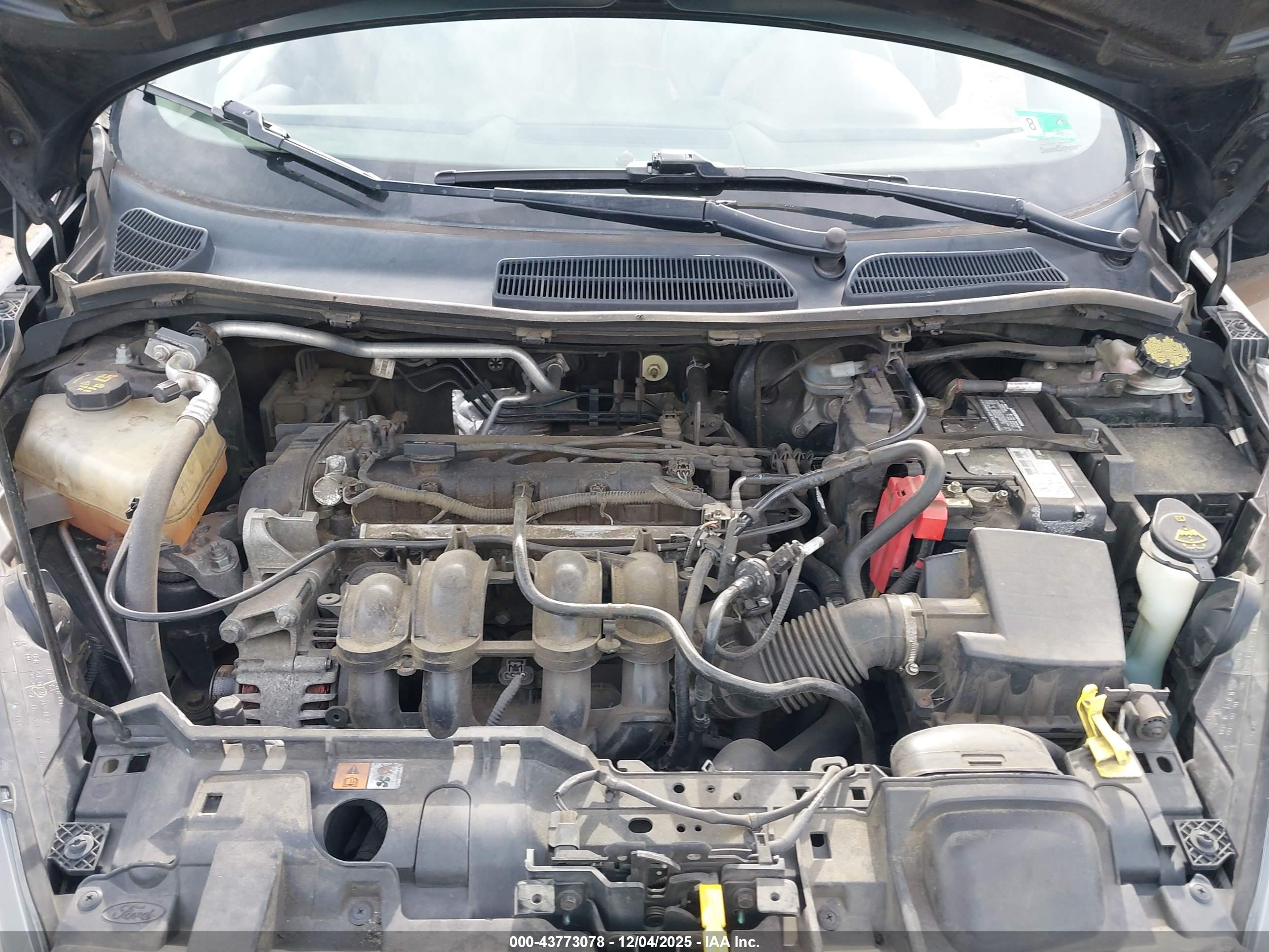 FORD FIESTA image 10