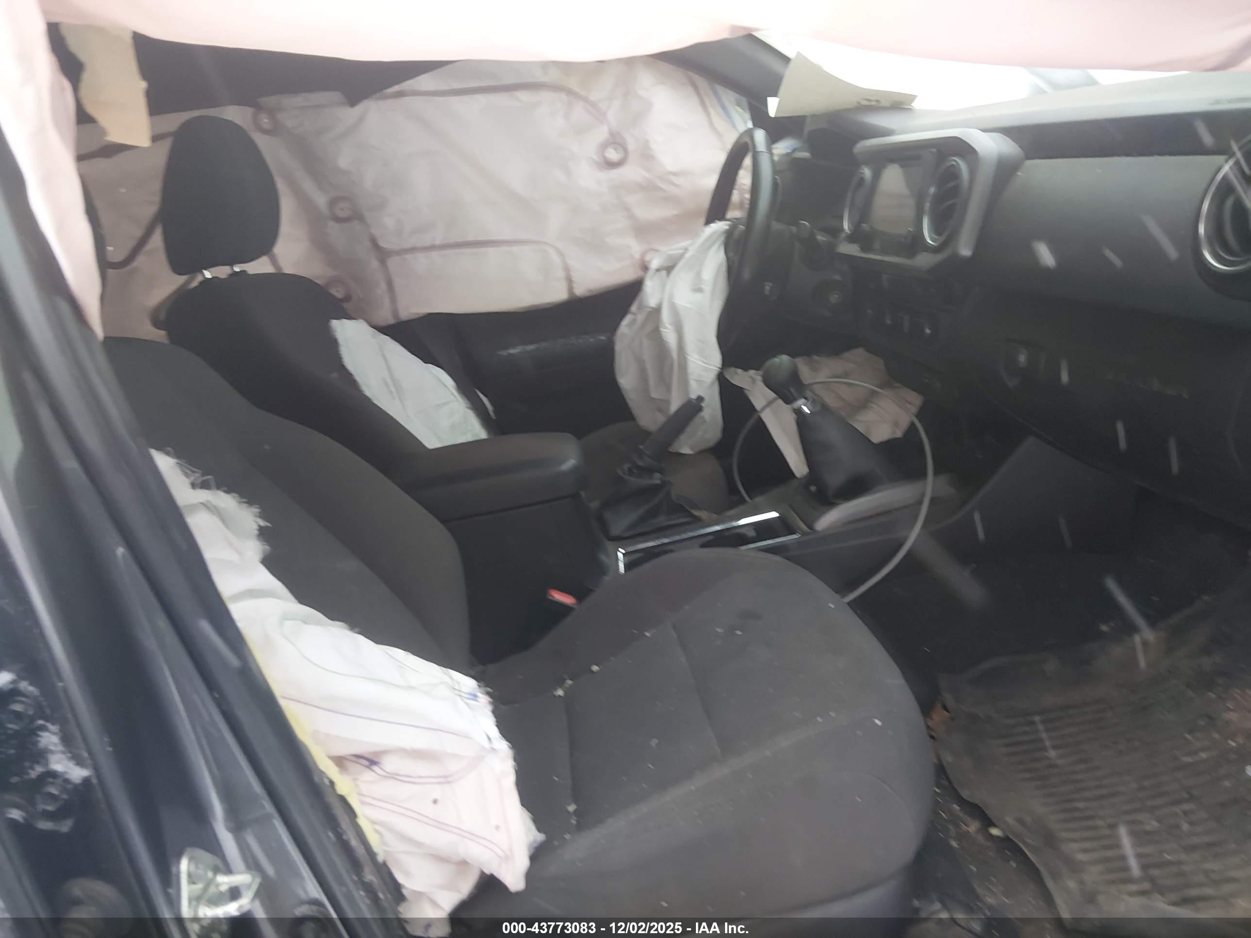 TOYOTA TACOMA image 5