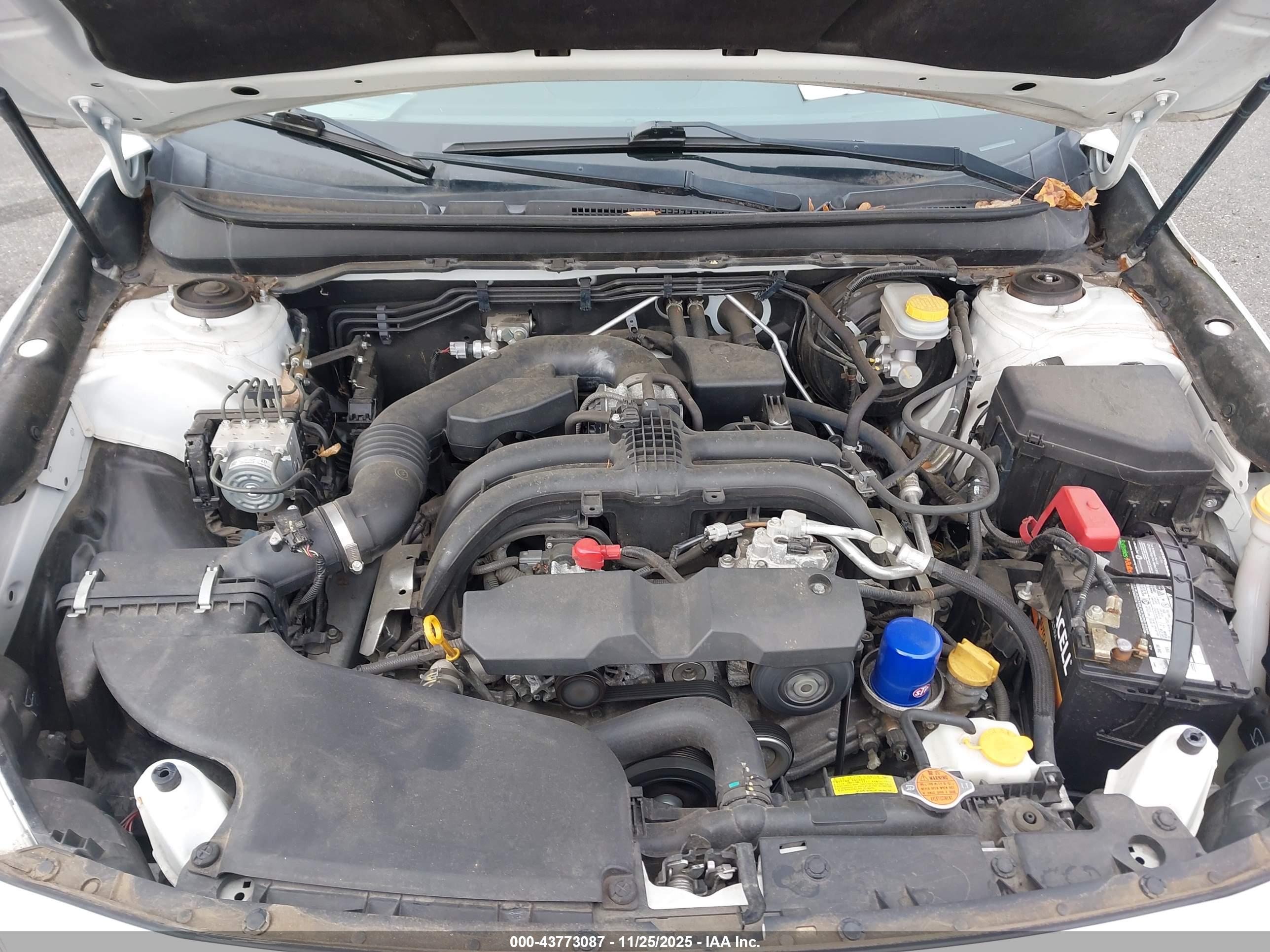 SUBARU OUTBACK image 10