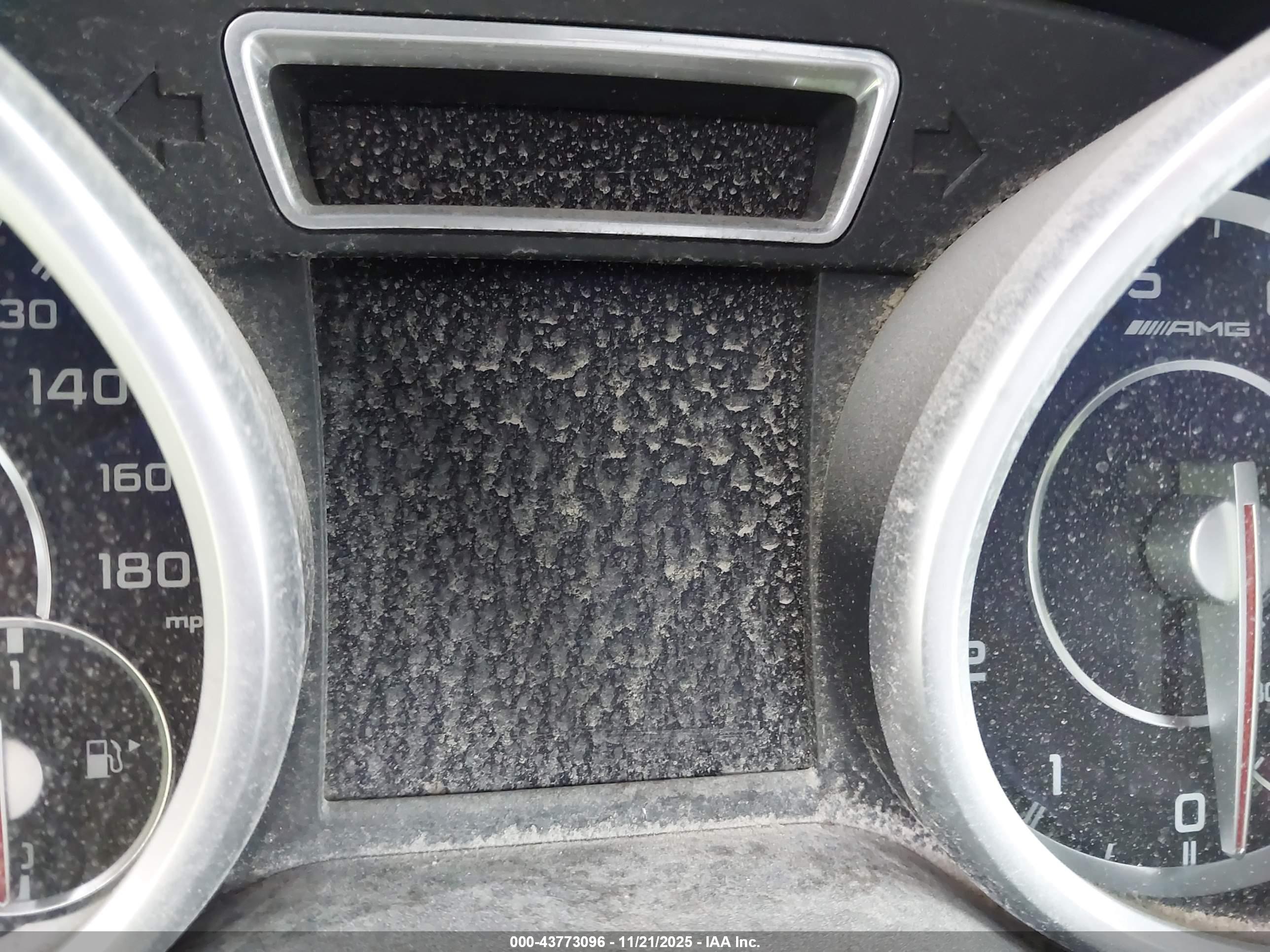MERCEDES-BENZ G image 7
