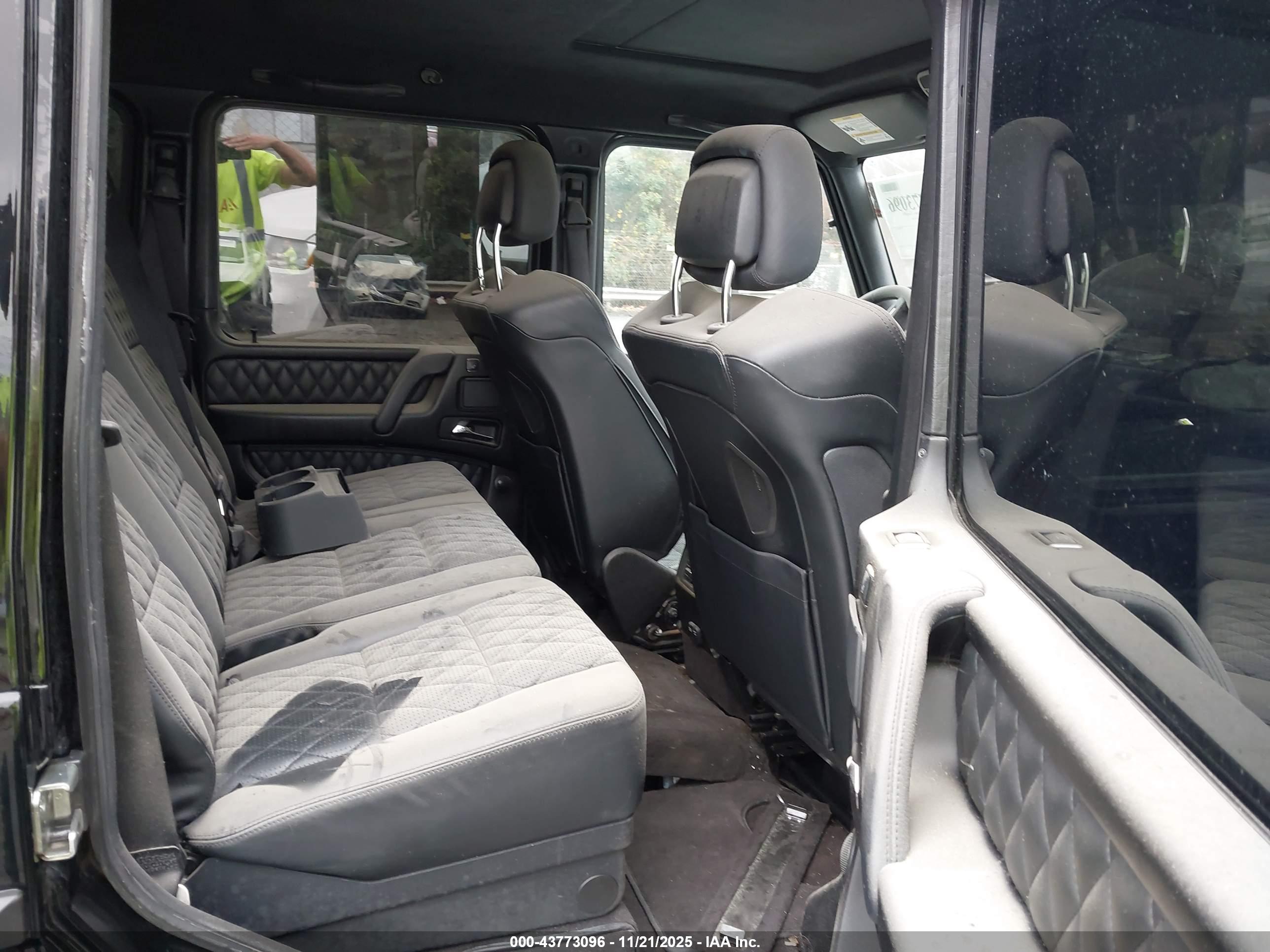 MERCEDES-BENZ G image 8