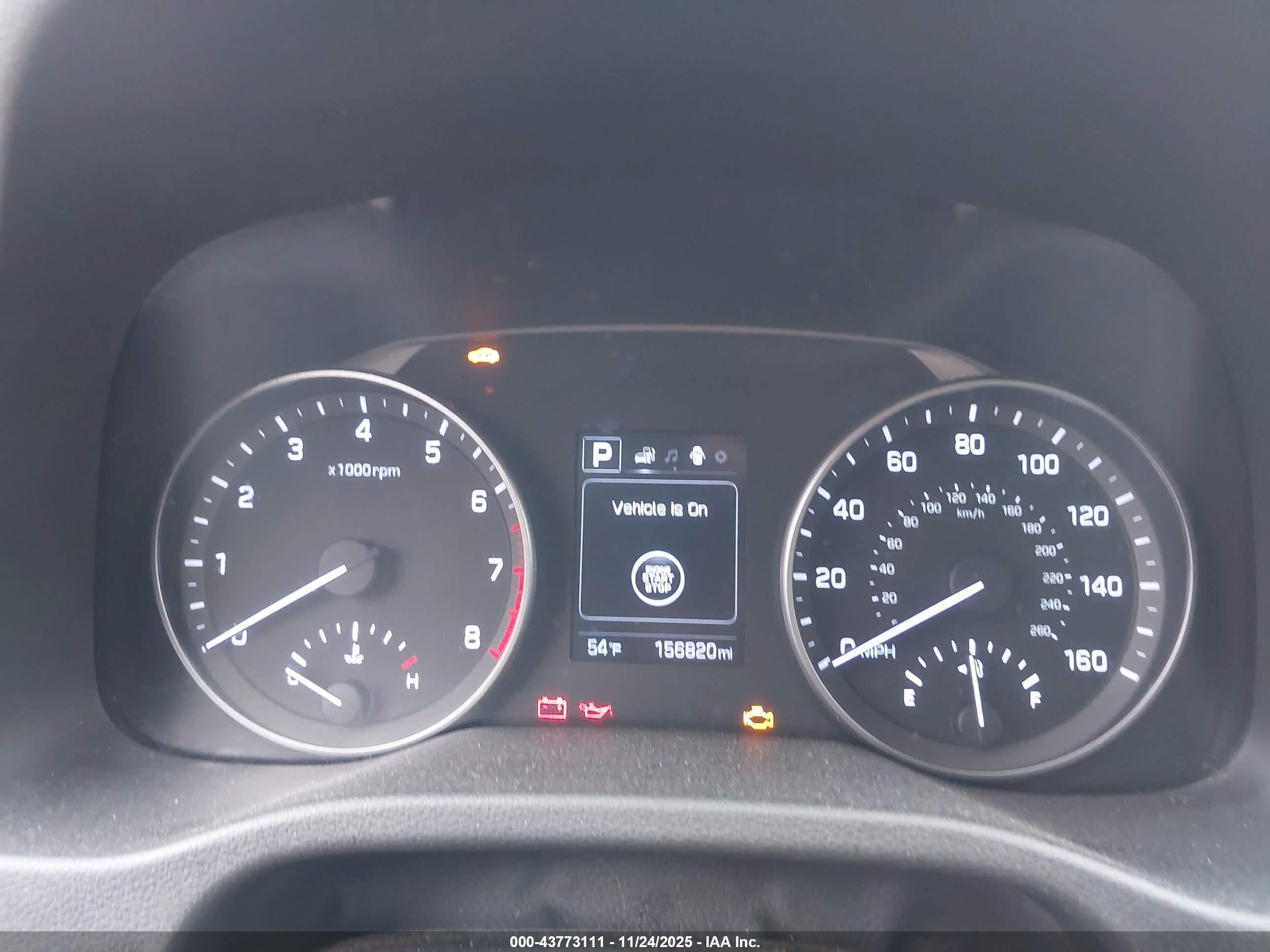HYUNDAI ELANTRA image 7